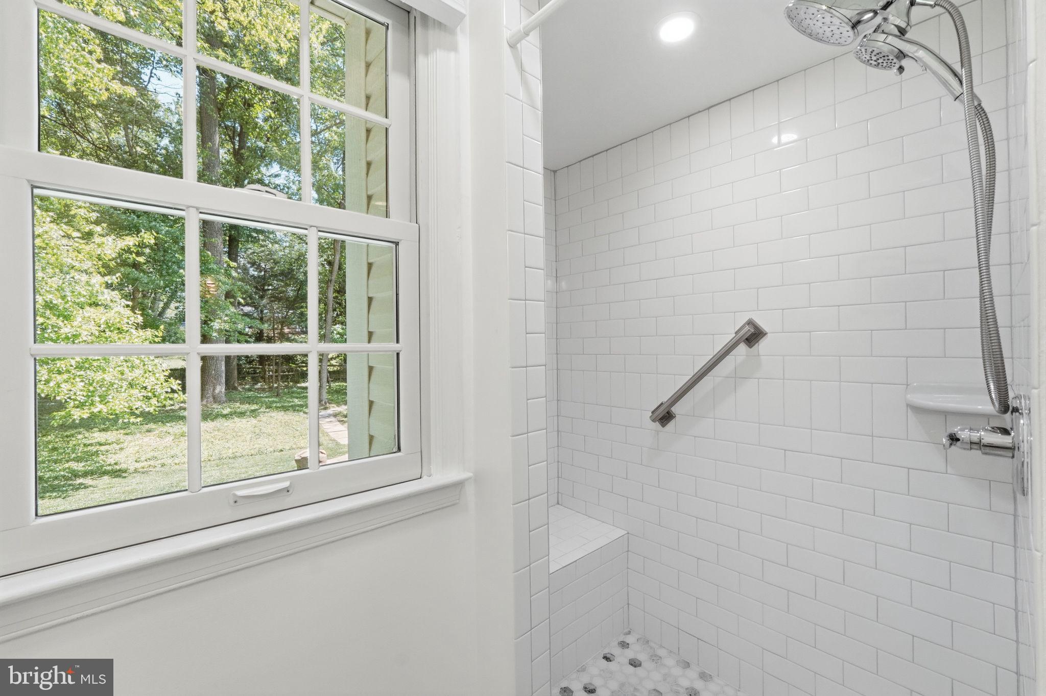 SNOWDENS MILL - Residential