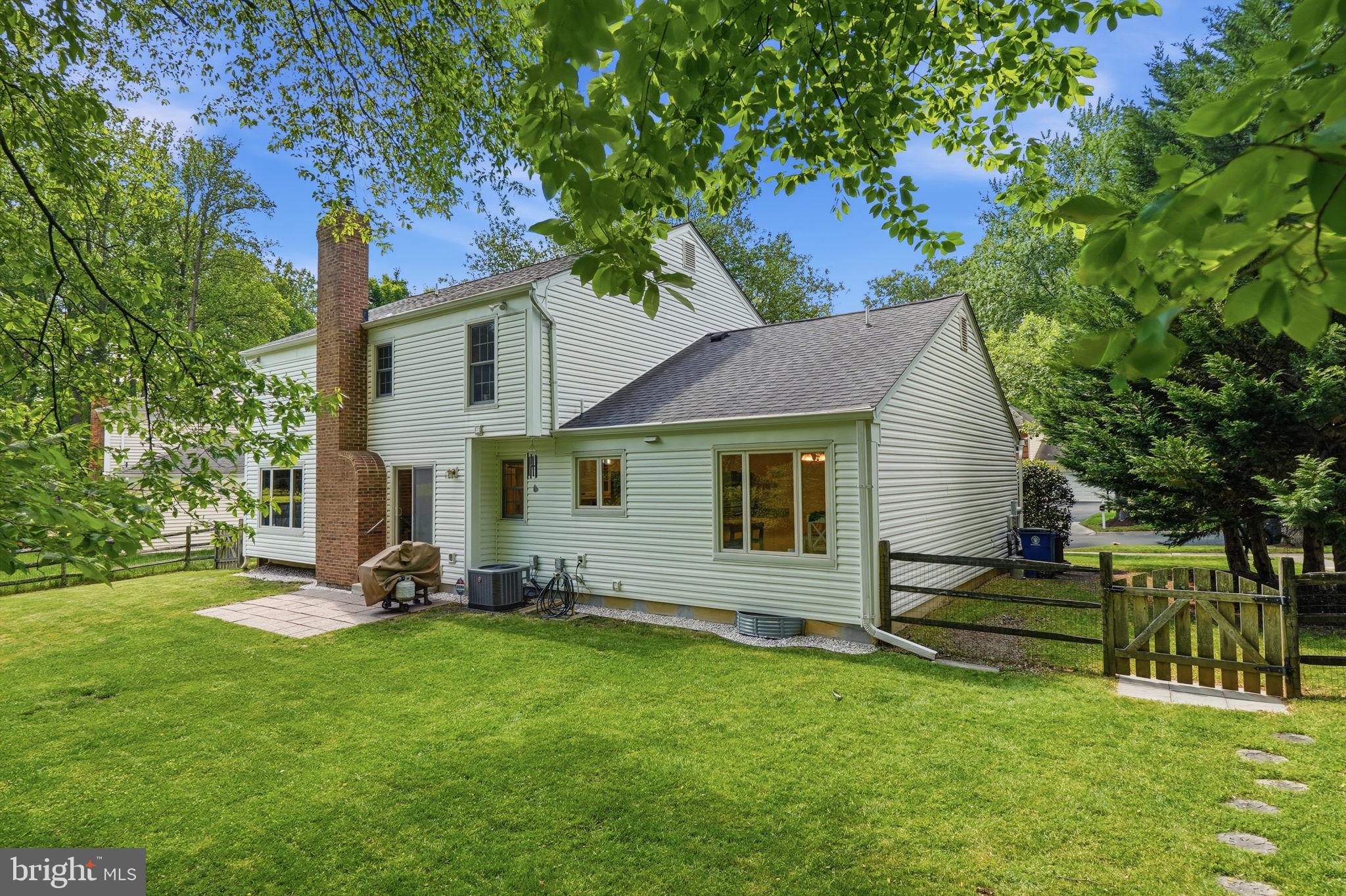 SNOWDENS MILL - Residential