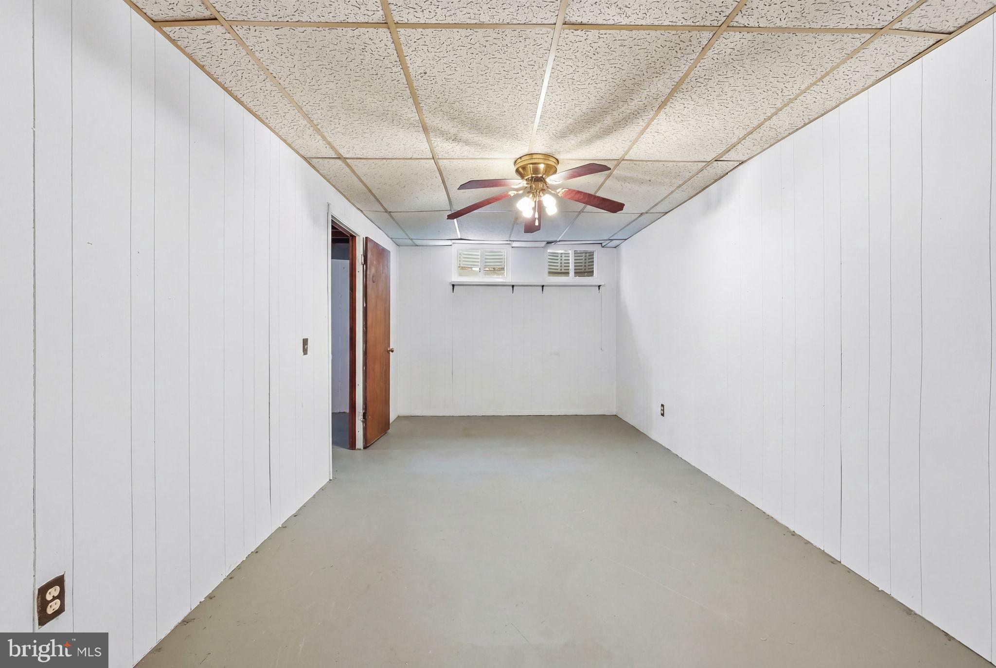 SNOWDENS MILL - Residential