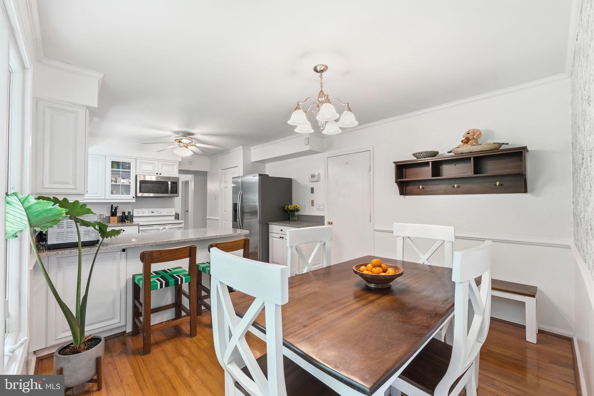 SNOWDENS MILL - Residential