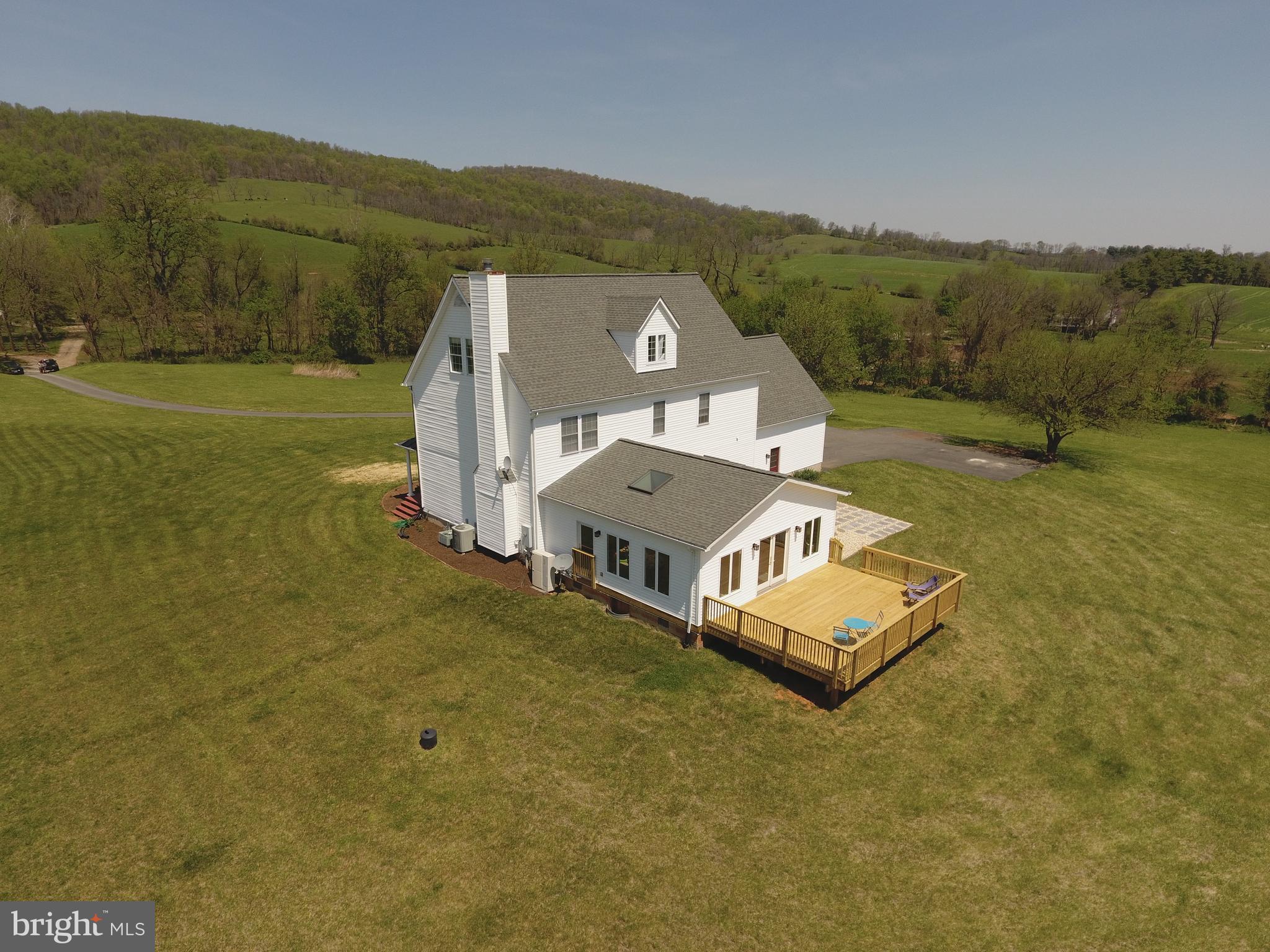 WHITEHALL FARM - Residential