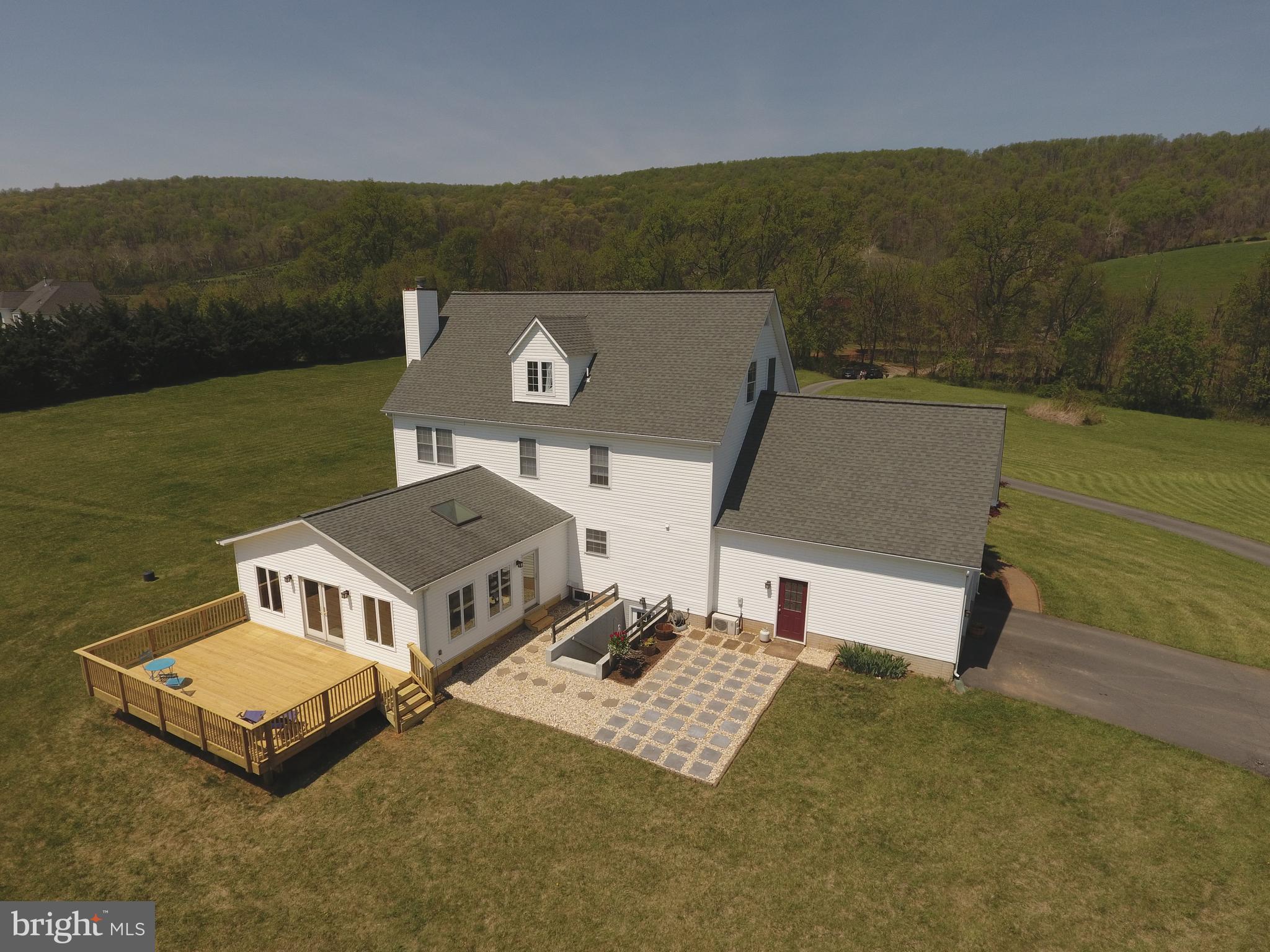 WHITEHALL FARM - Residential