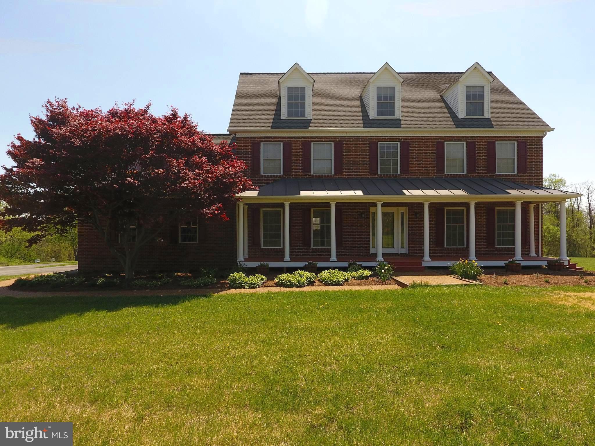 WHITEHALL FARM - Residential