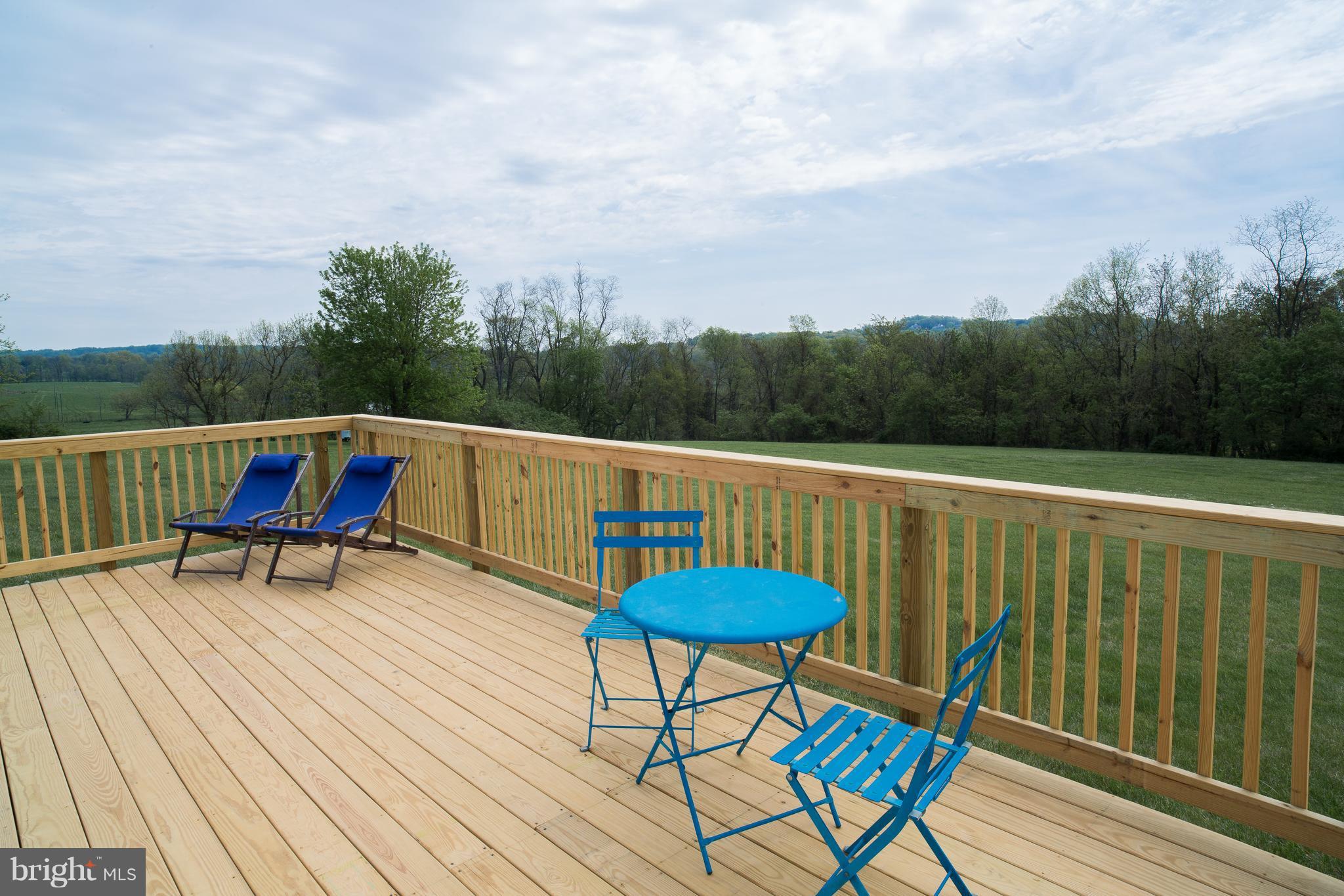 WHITEHALL FARM - Residential