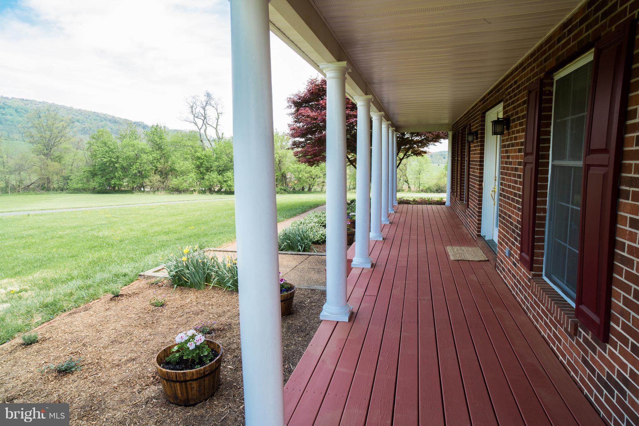 WHITEHALL FARM - Residential