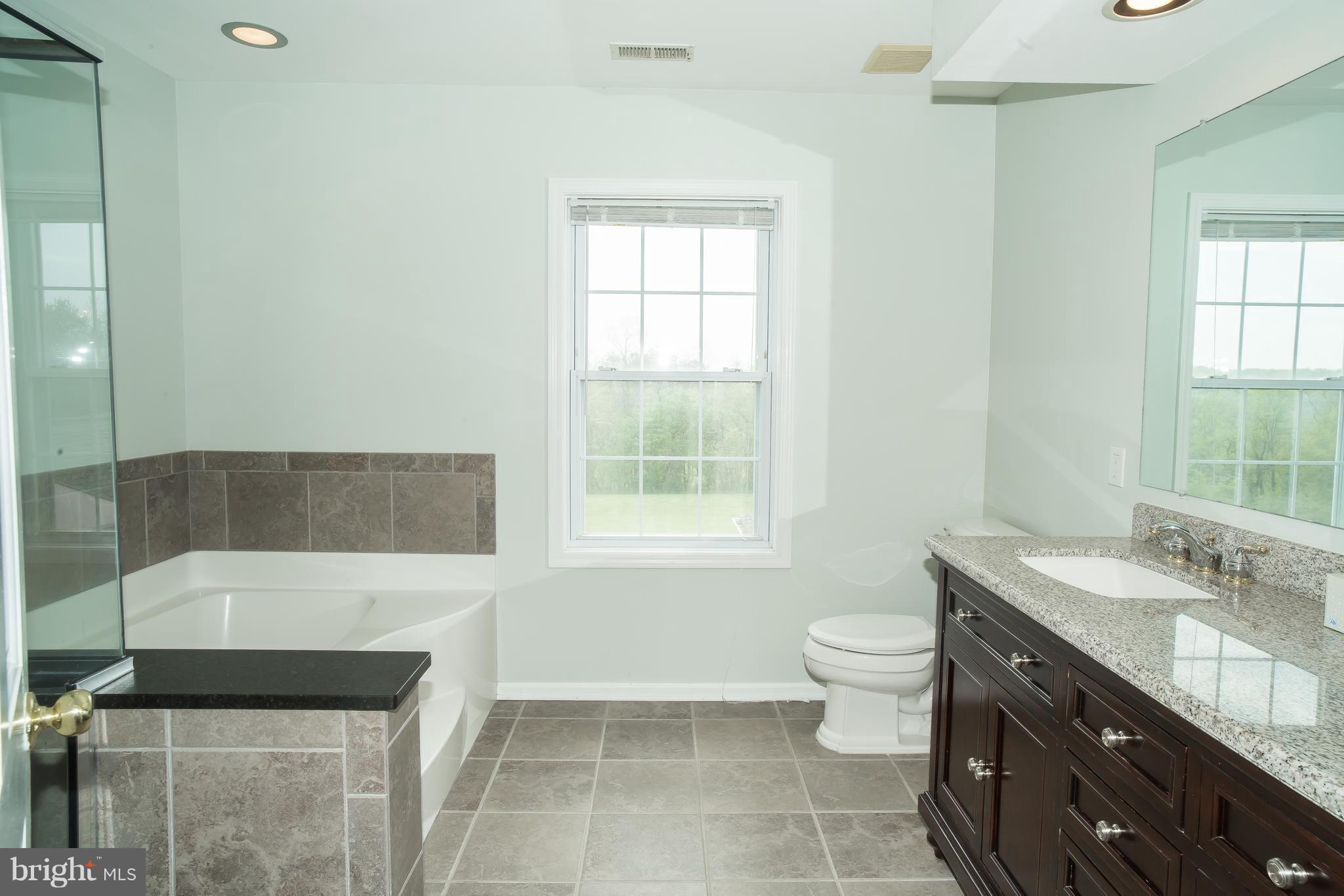 WHITEHALL FARM - Residential