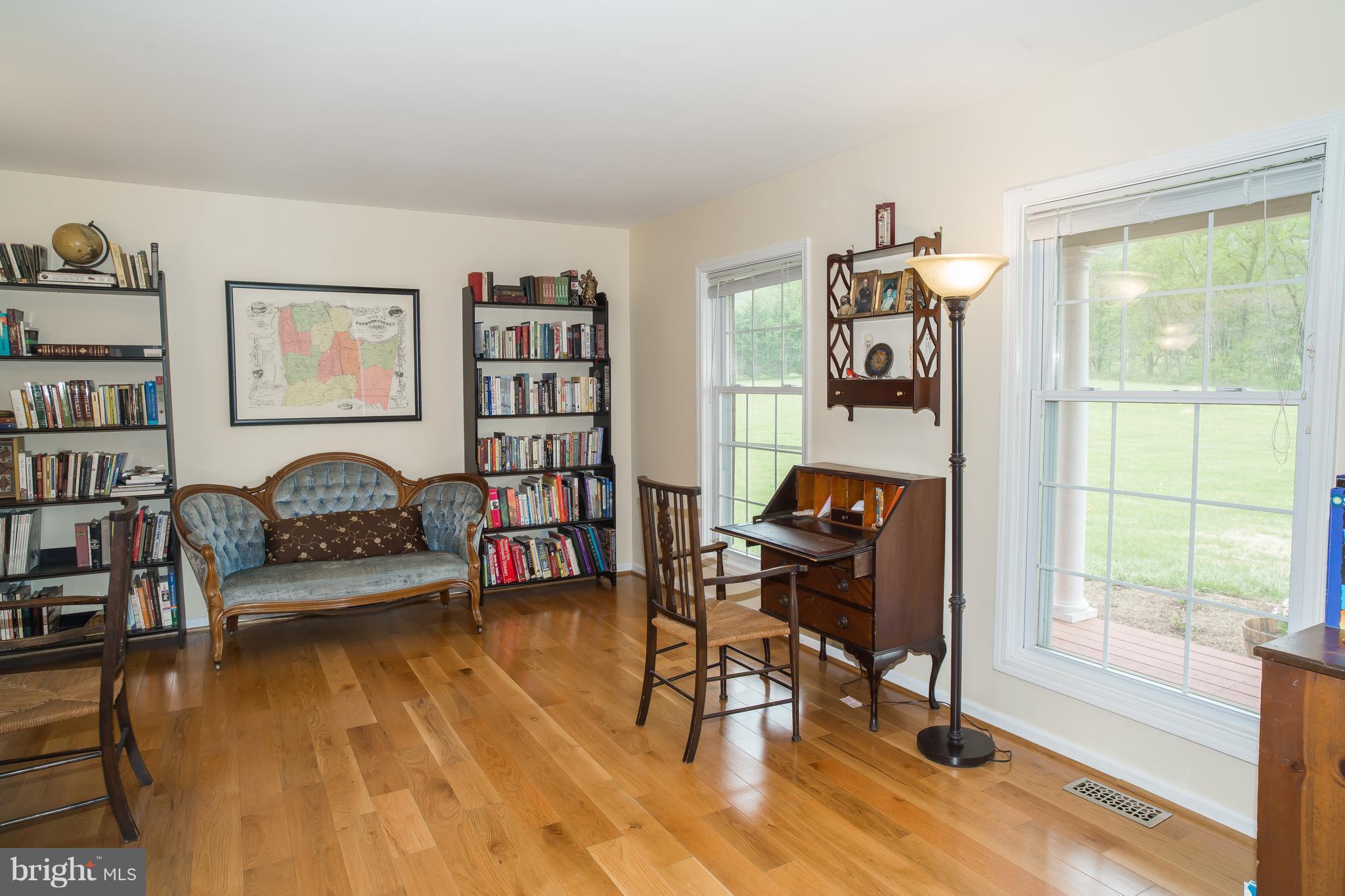 WHITEHALL FARM - Residential