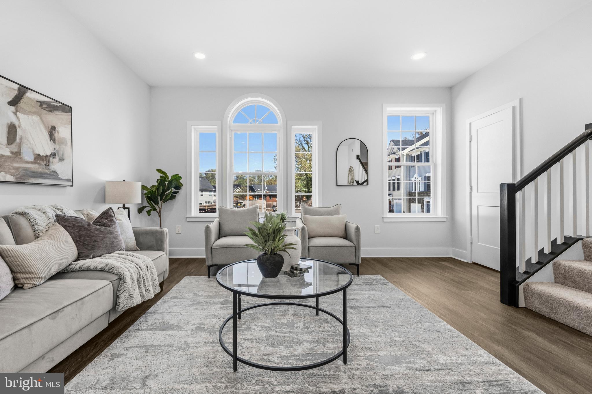 COLUMBIA RUN TOWNHOMES - Residential