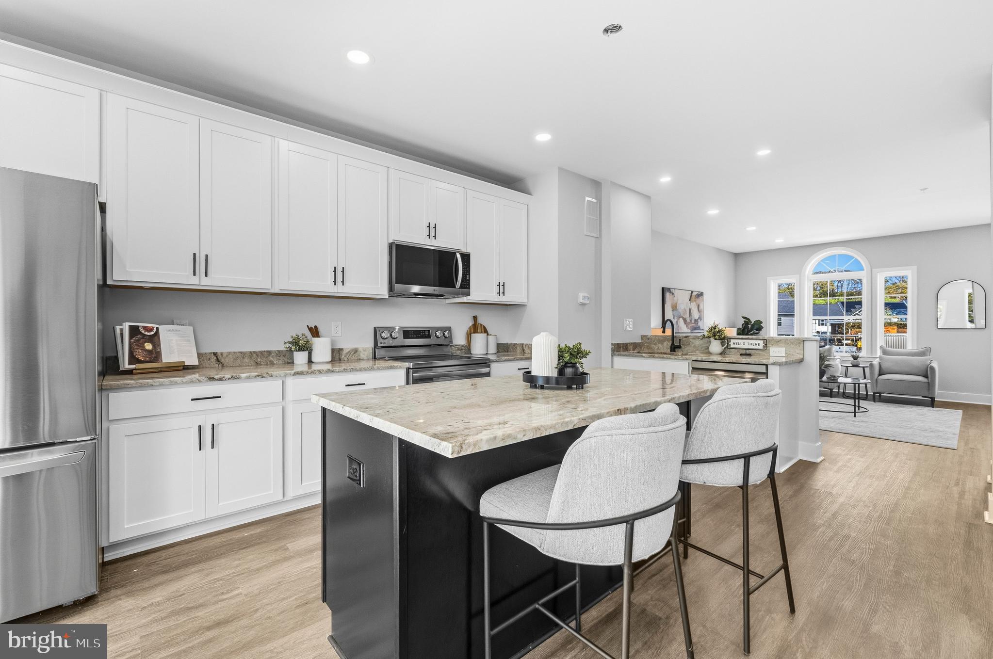 COLUMBIA RUN TOWNHOMES - Residential