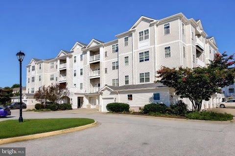 Condo For Sale - 23560 F D R Boulevard #305<br/> CALIFORNIA, MD 20619