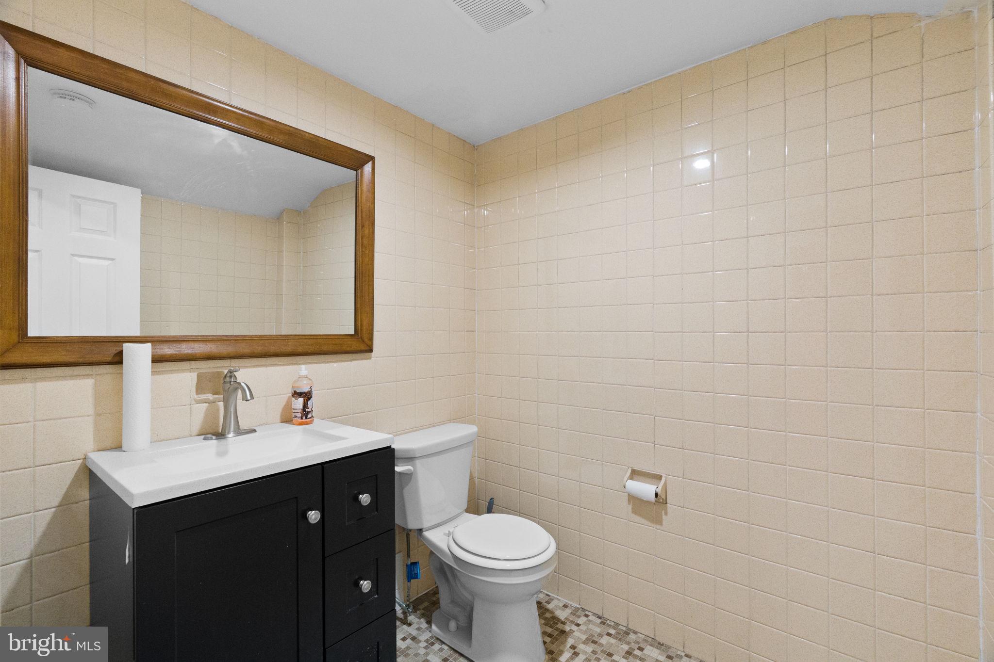 NORRISTOWN - Residential