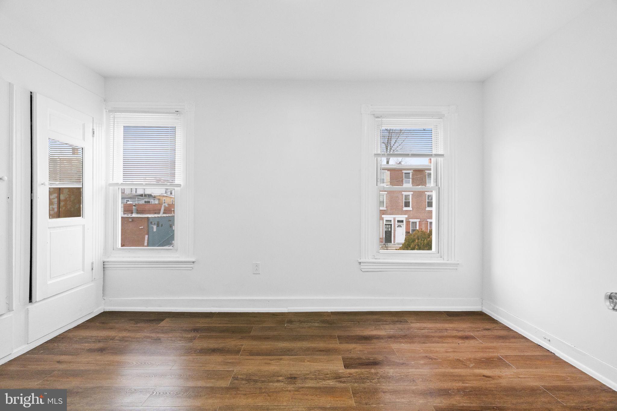 NORRISTOWN - Residential