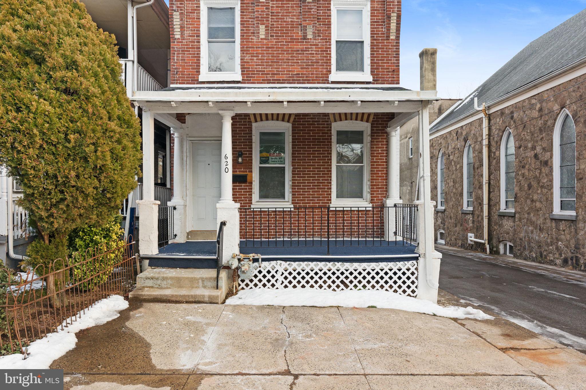 NORRISTOWN - Residential