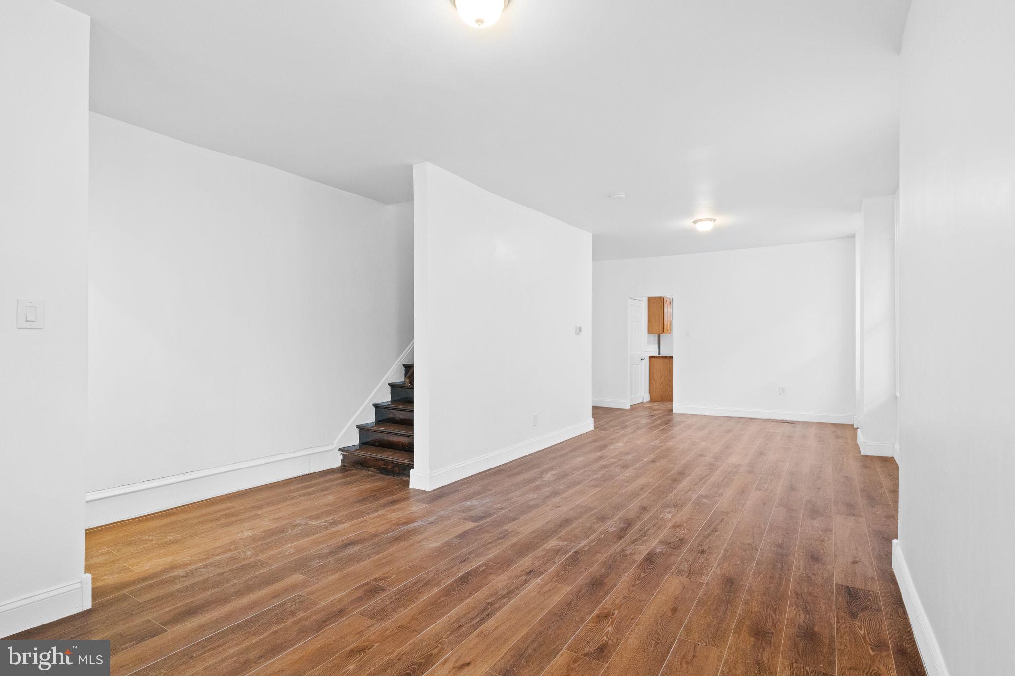 NORRISTOWN - Residential