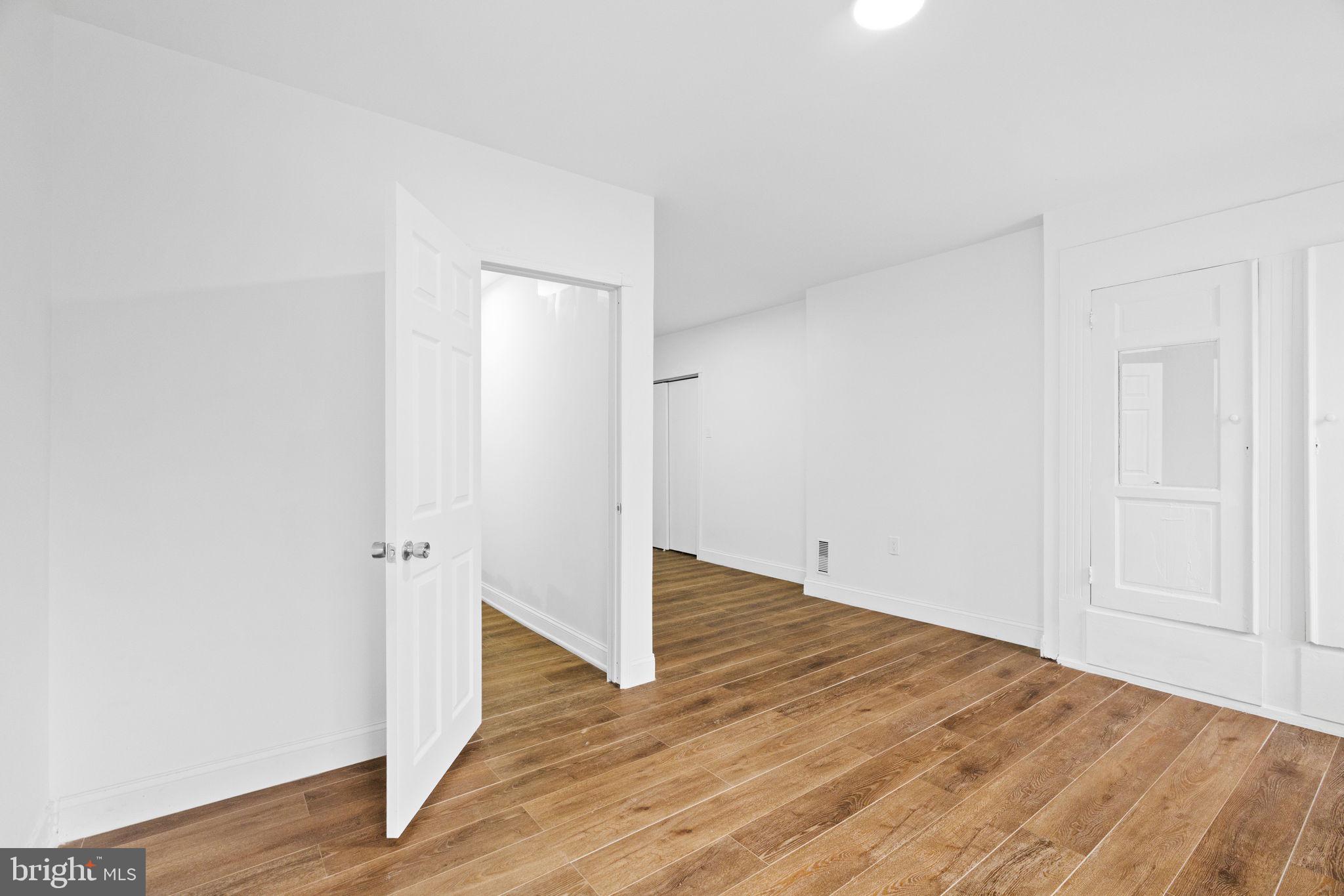 NORRISTOWN - Residential