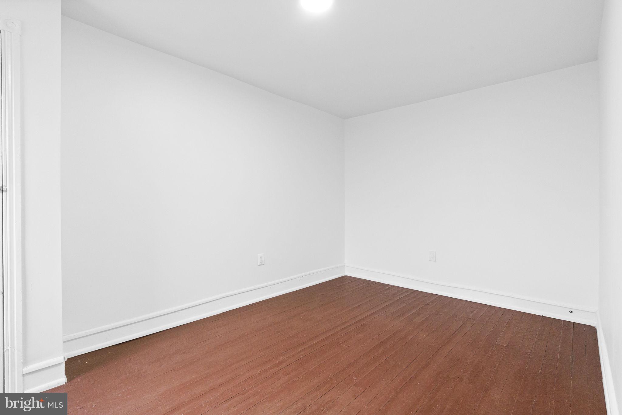 NORRISTOWN - Residential