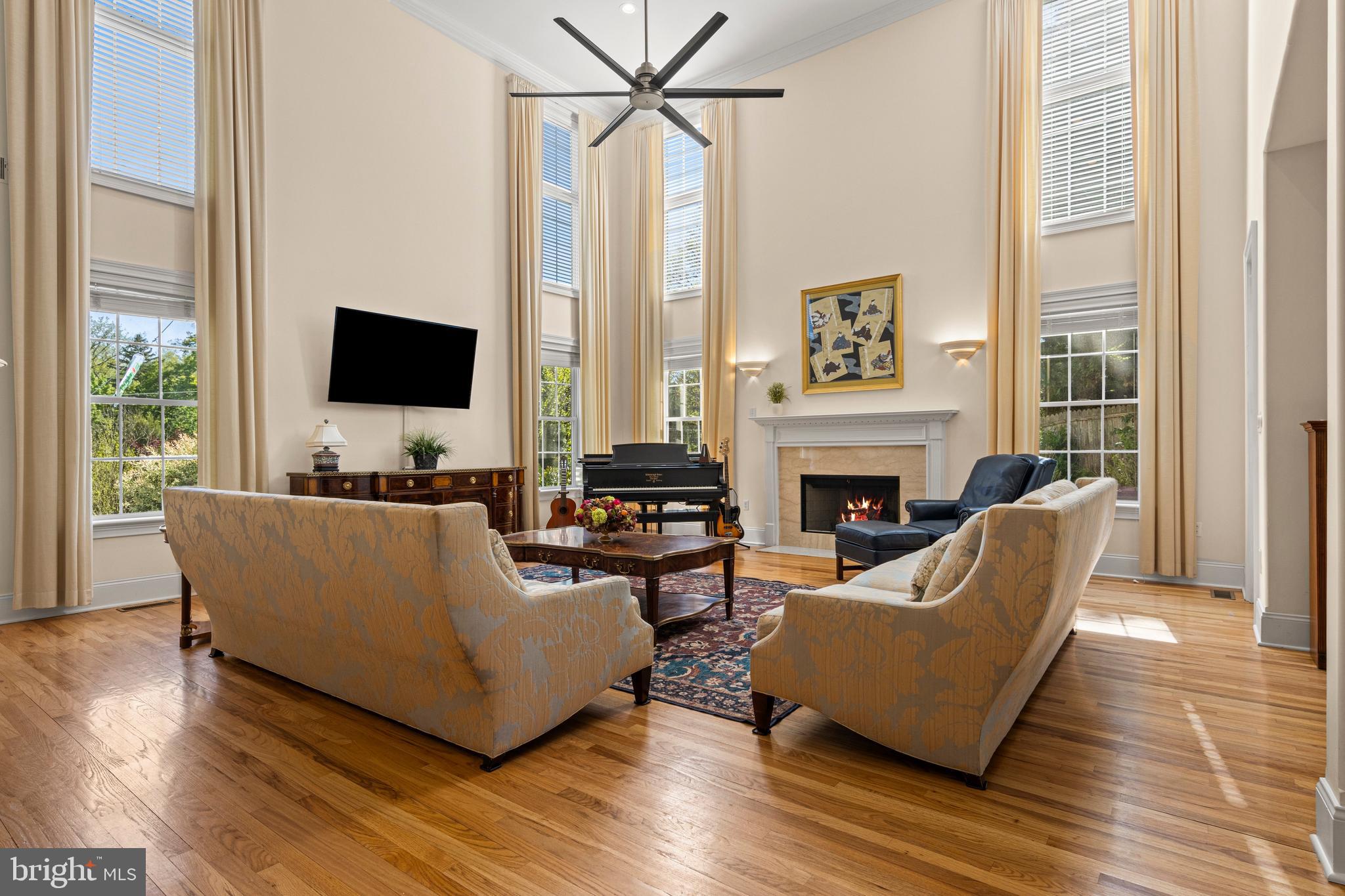SOUTH WAYNE - Residential