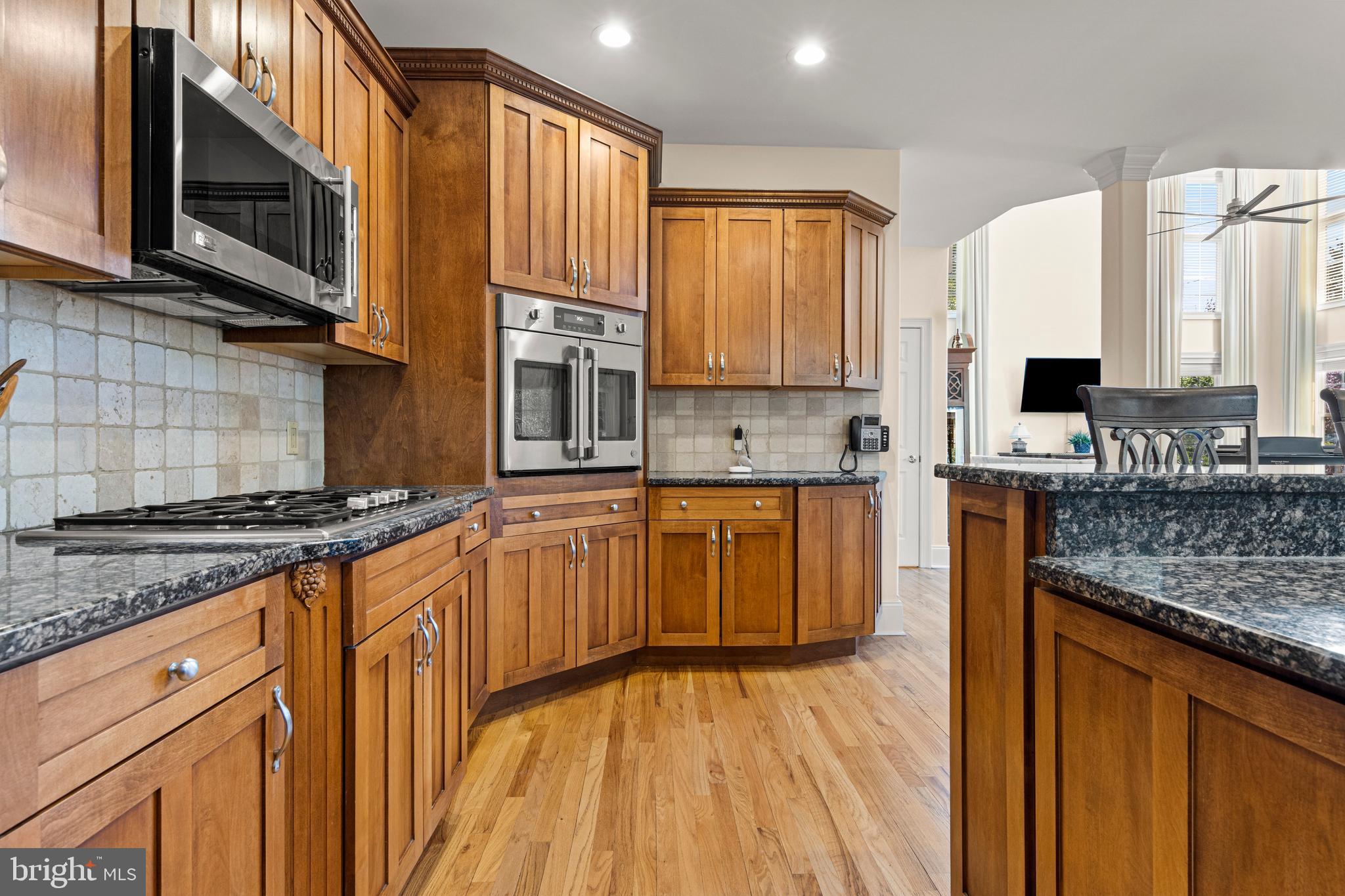 SOUTH WAYNE - Residential