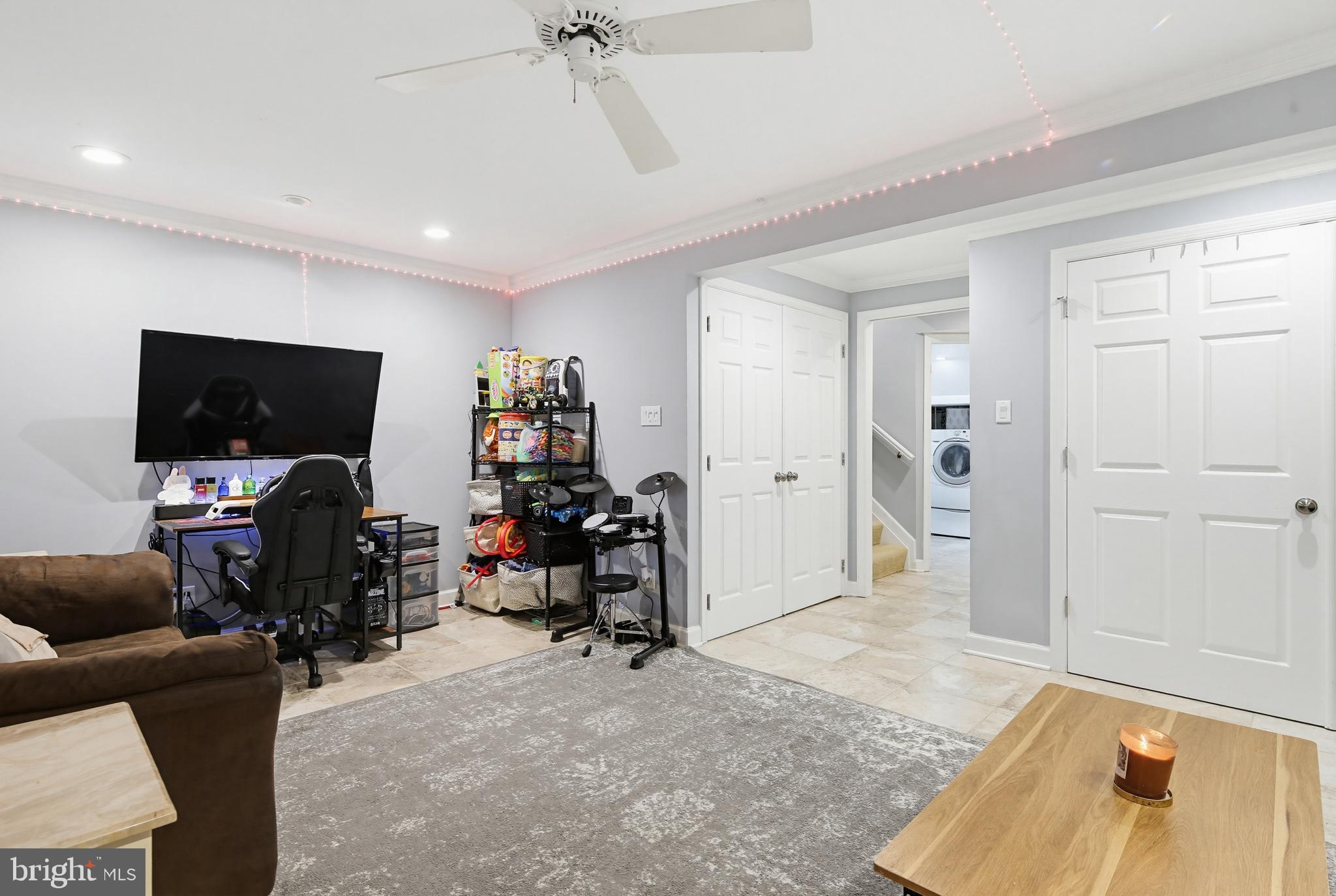 CHESTNUT HILL COVE - Residential