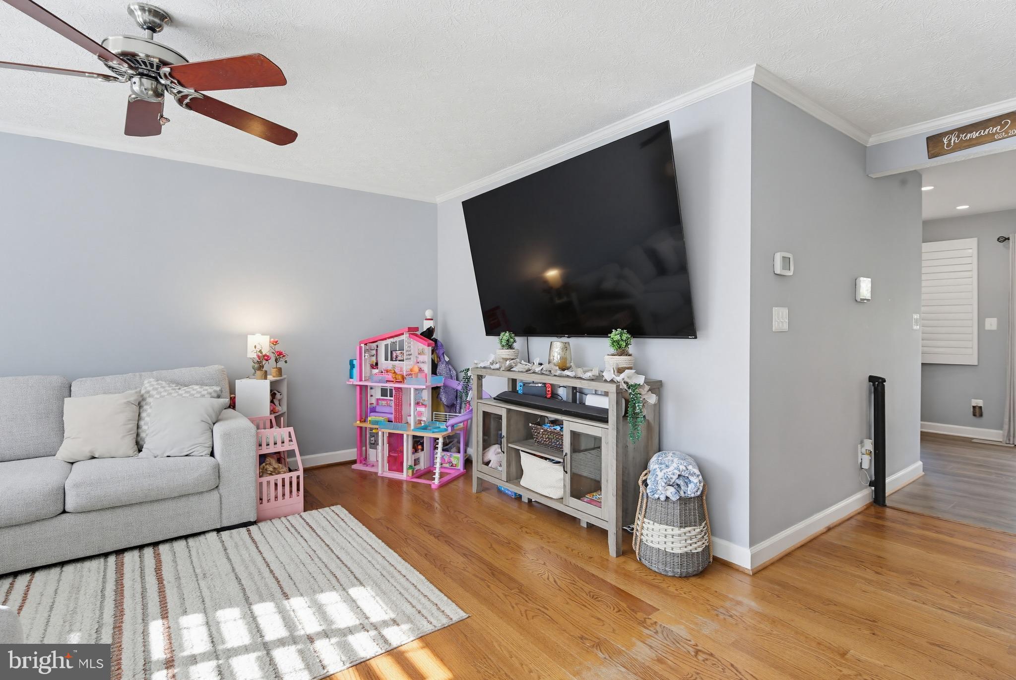 CHESTNUT HILL COVE - Residential