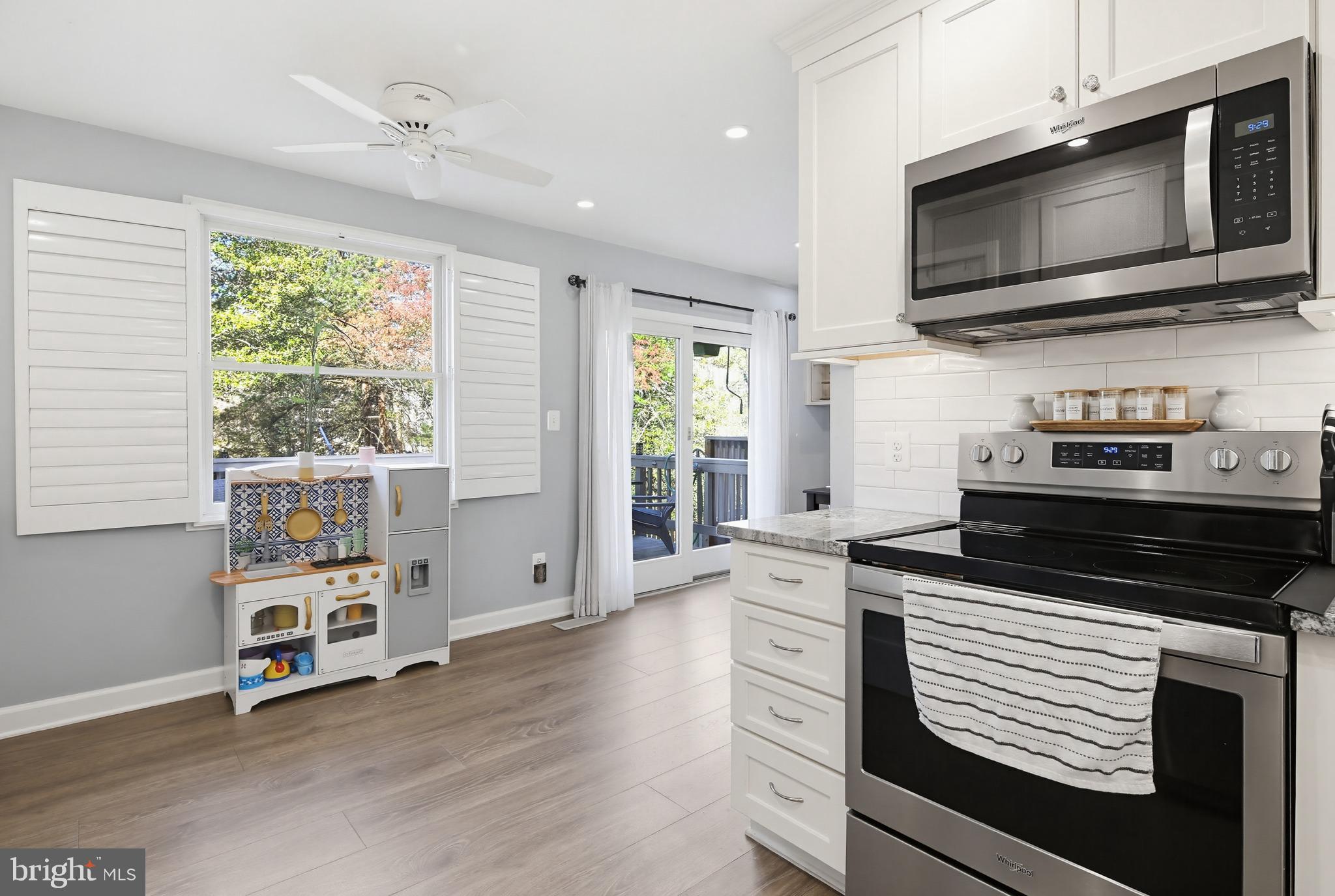 CHESTNUT HILL COVE - Residential