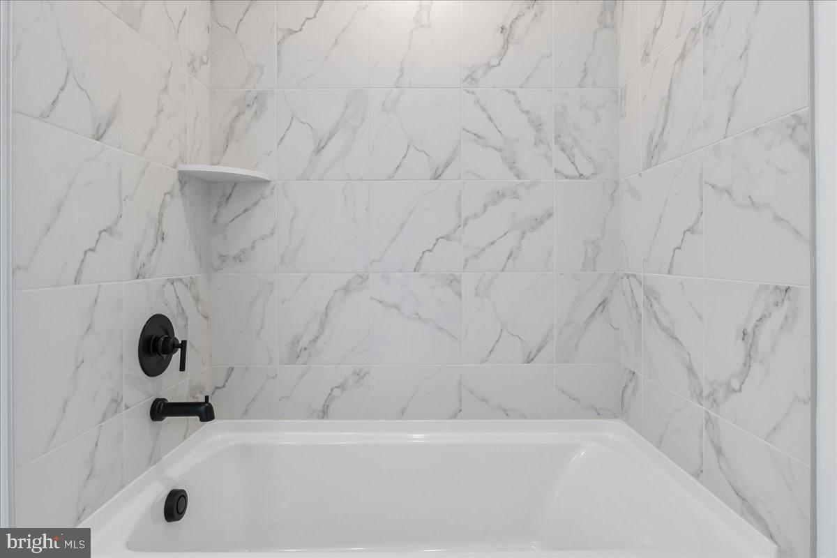 GAMBRILL GLENN - Residential