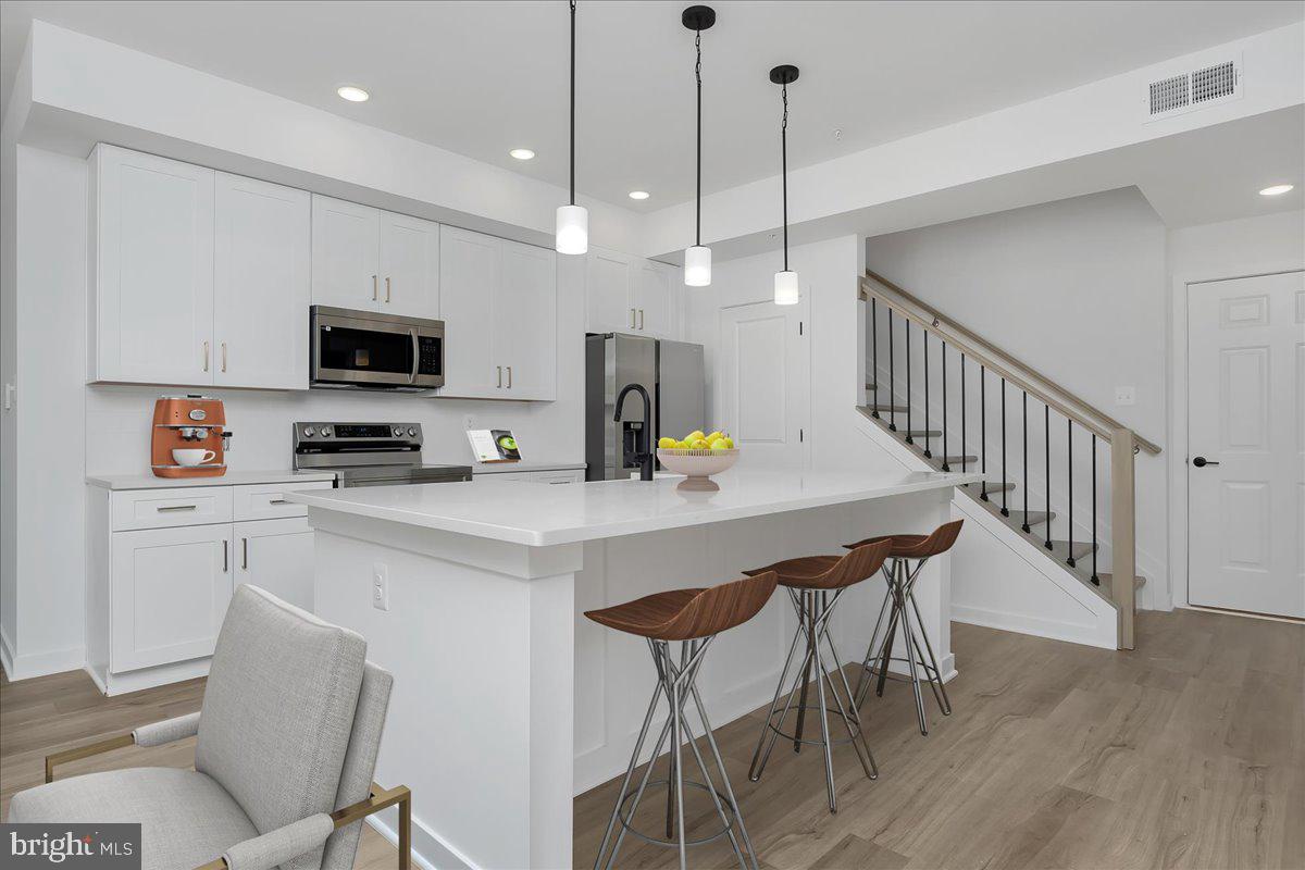 GAMBRILL GLENN - Residential