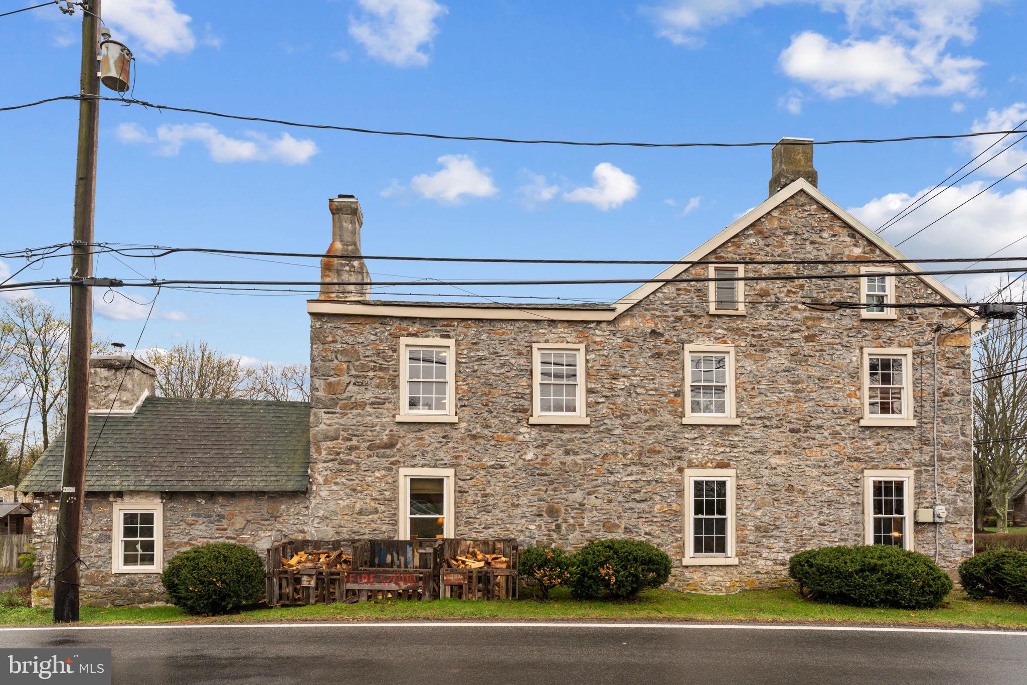 2735 OLD BETHLEHEM PIKE