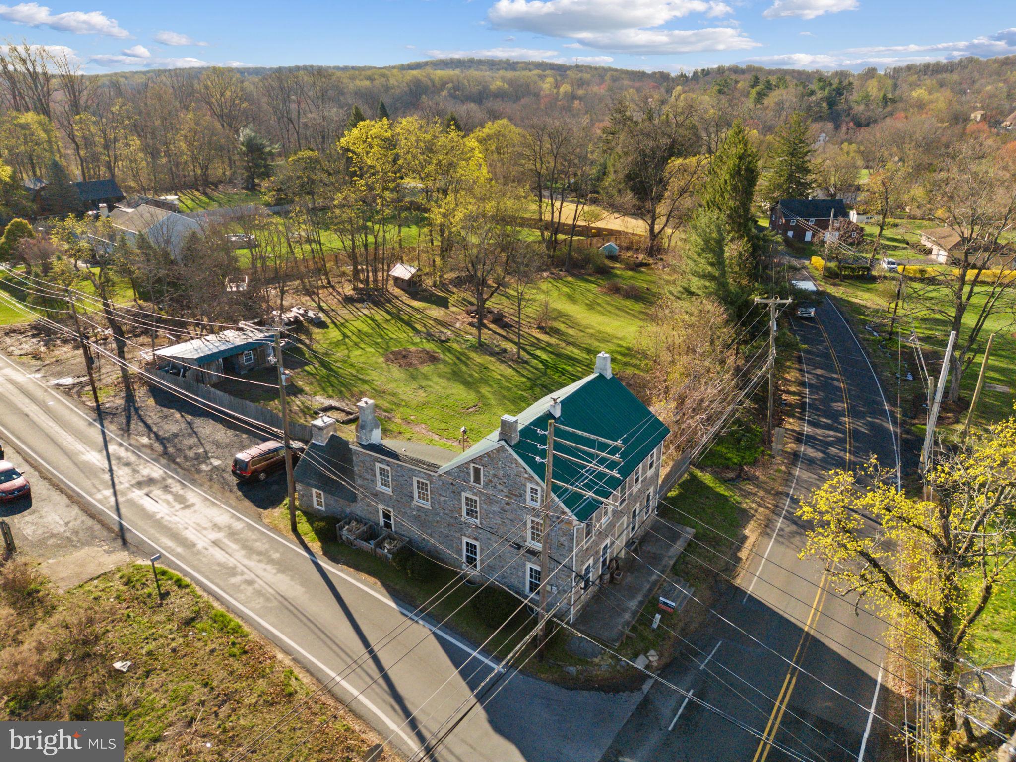 2735 OLD BETHLEHEM PIKE