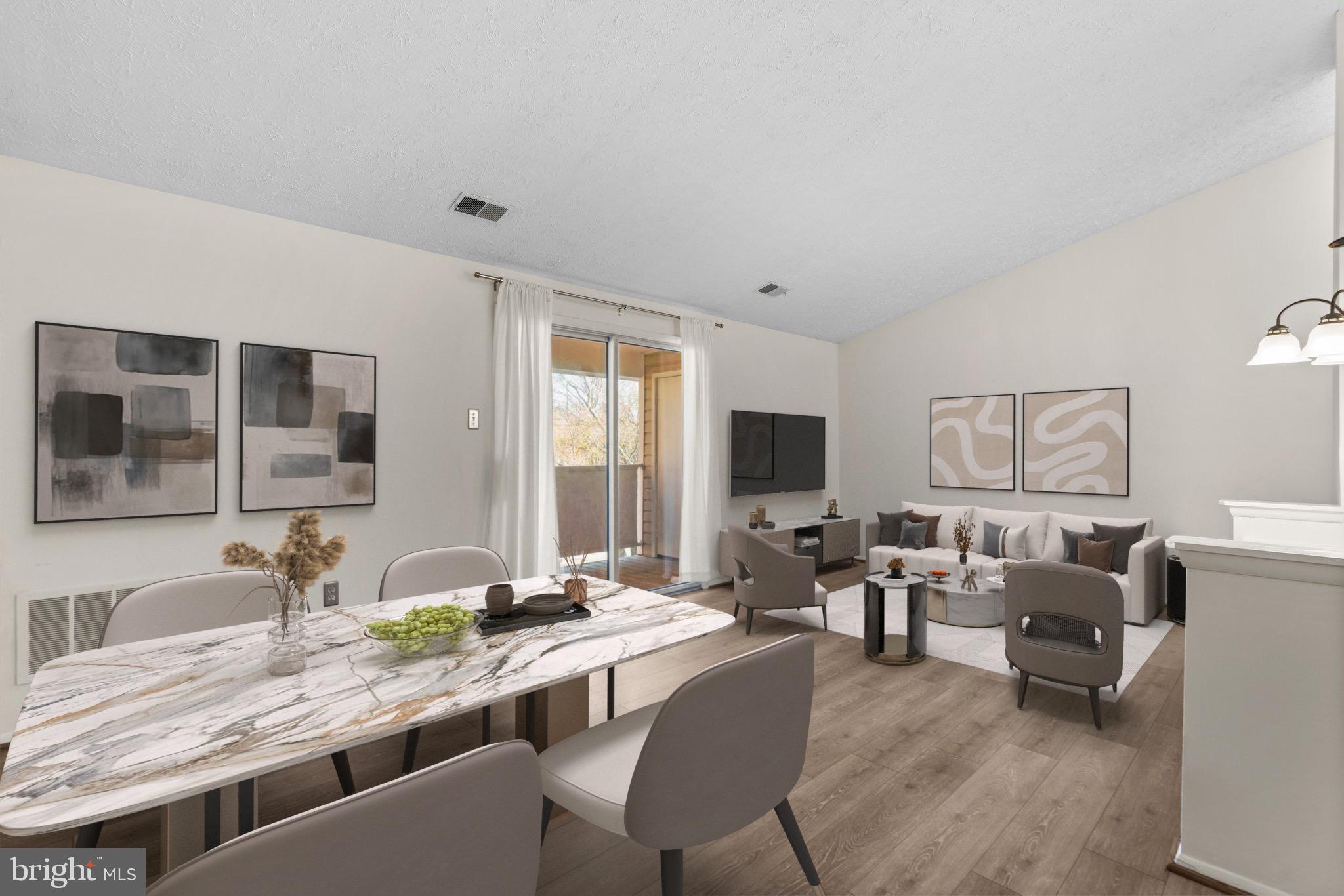 KNOLLS AT NORTH LAKE CONDOMINIUM - Residential