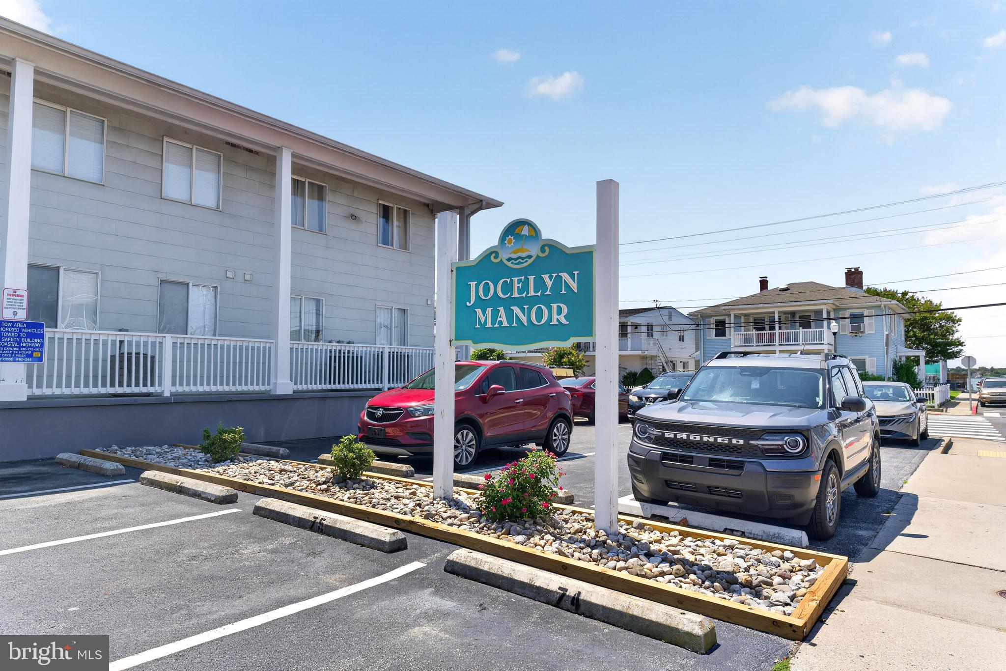 207 8TH STREET 204W