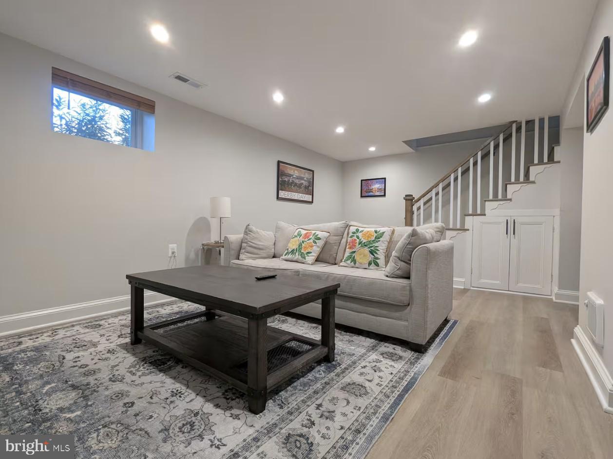 ROSEMONT - Residential