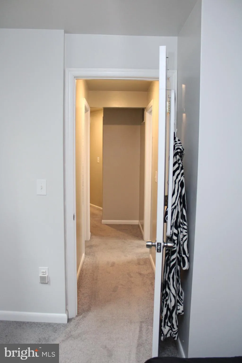 Baltimore, Maryland 21225, United States, 3 Bedrooms Bedrooms, ,2 BathroomsBathrooms,Residential,Active,213881