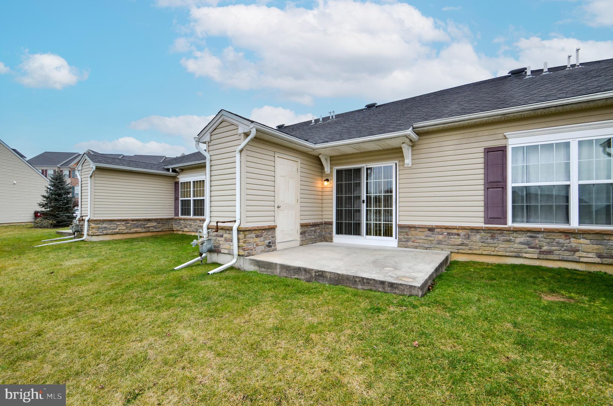 SULLIVAN TRIAIL I - Residential