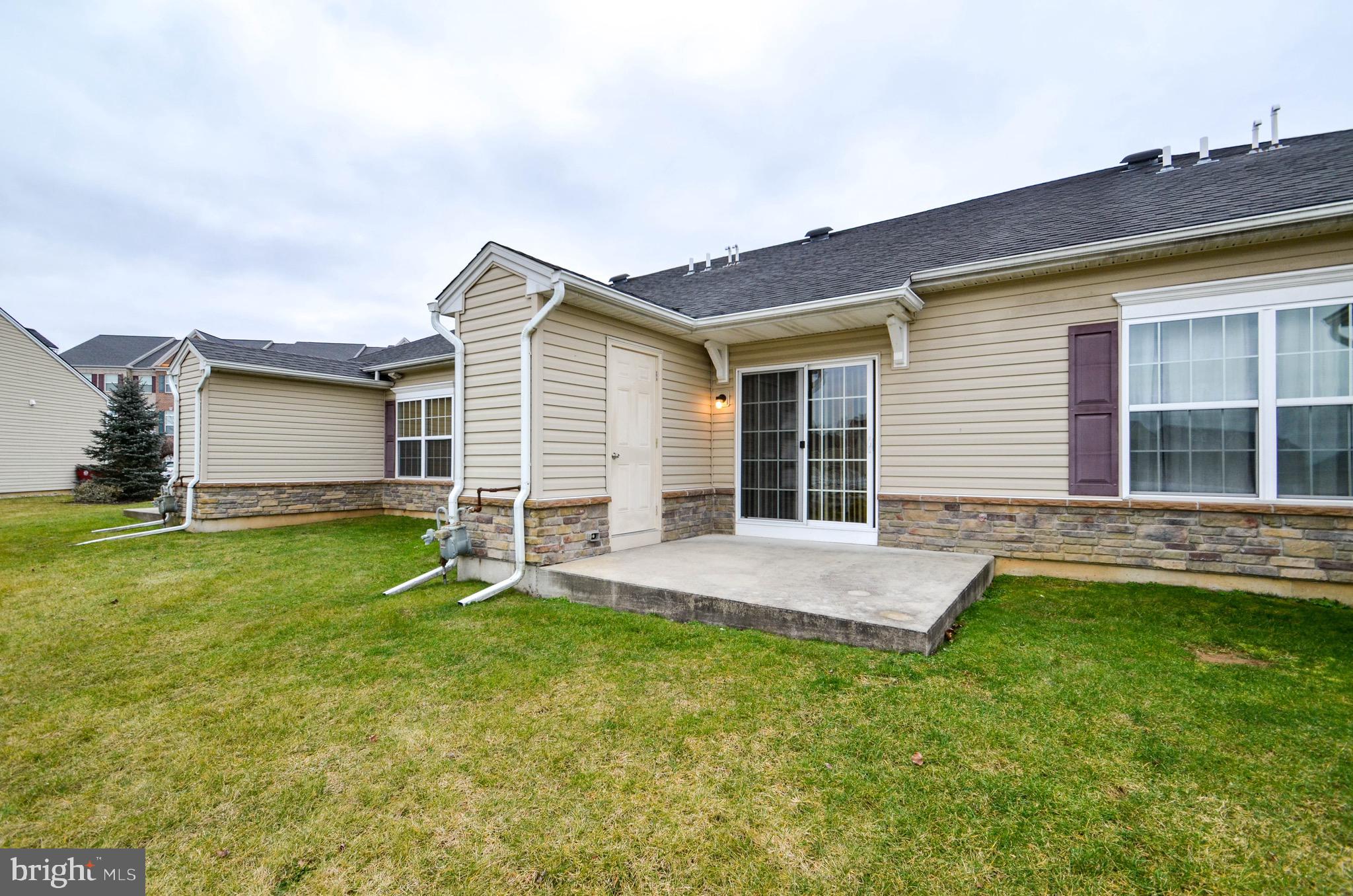 SULLIVAN TRIAIL I - Residential