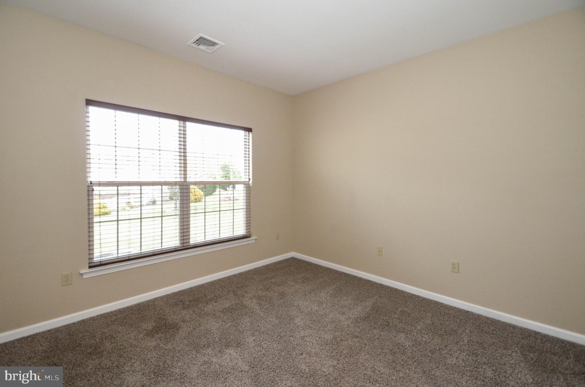 SULLIVAN TRIAIL I - Residential