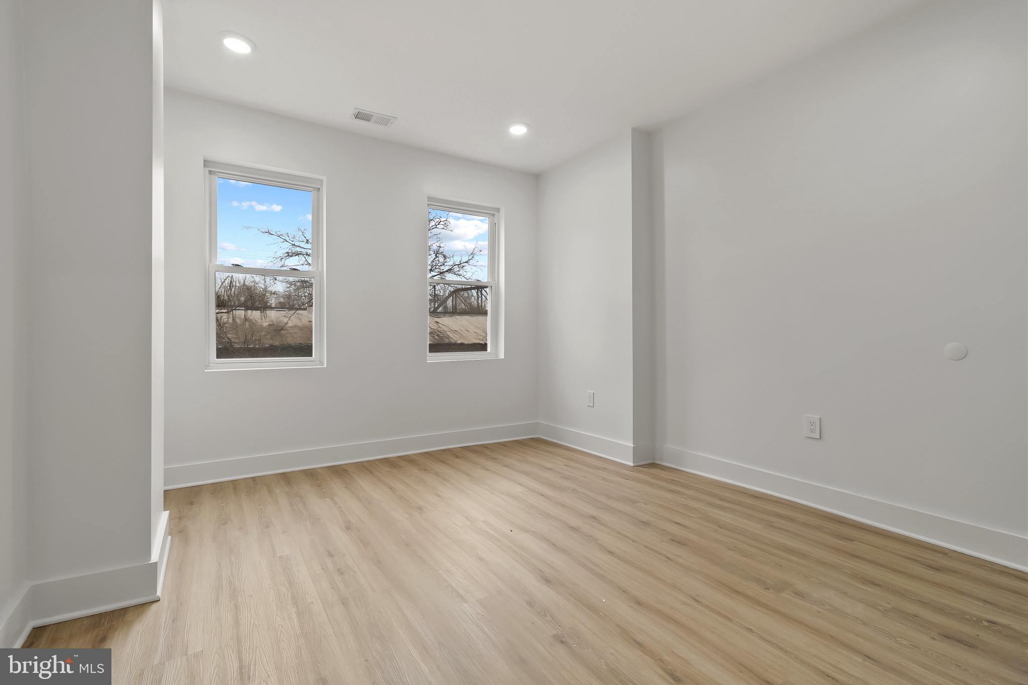 WEST PHILADELPHIA - Residential