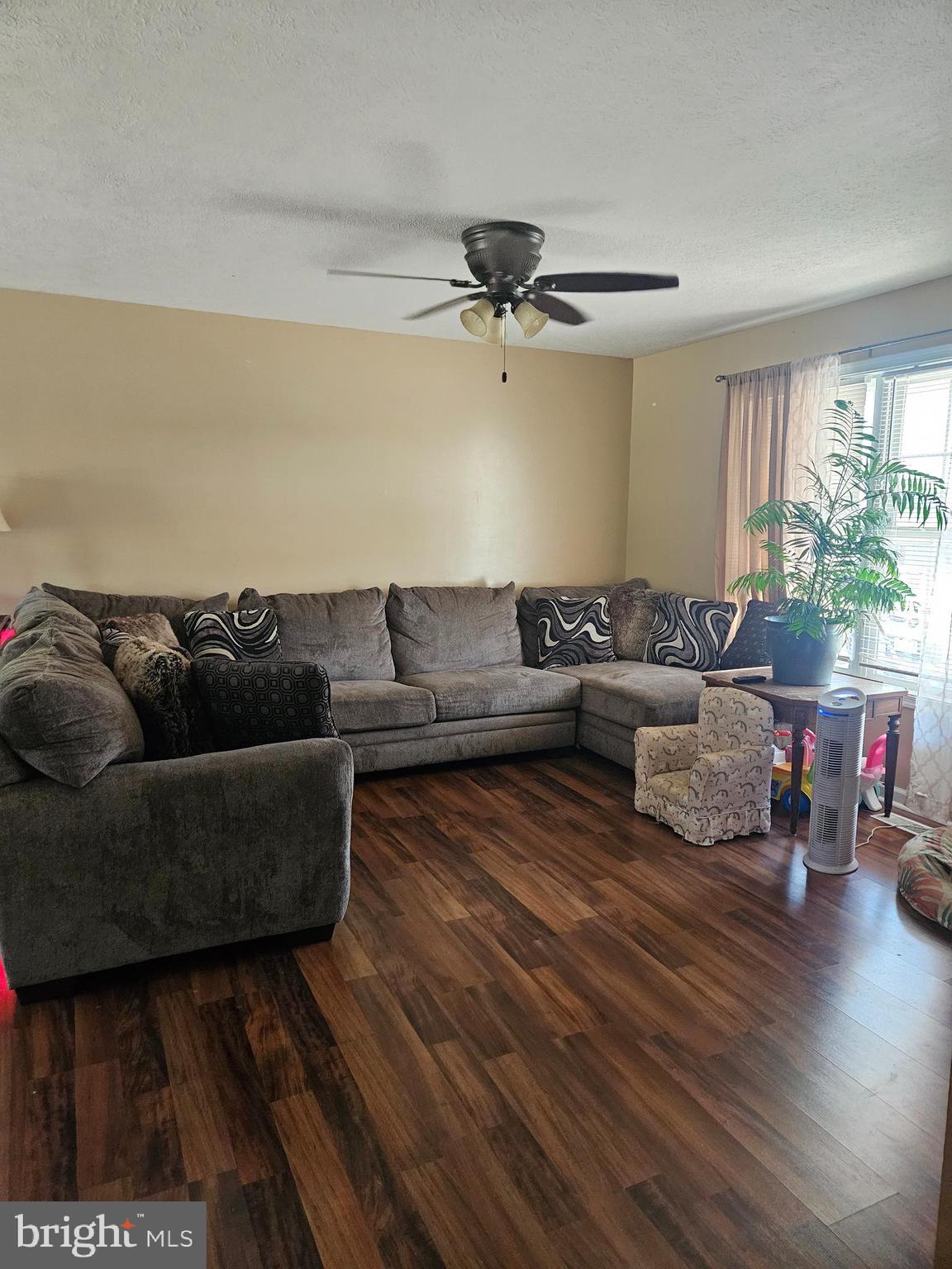 ELIZABETH STATION - Residential