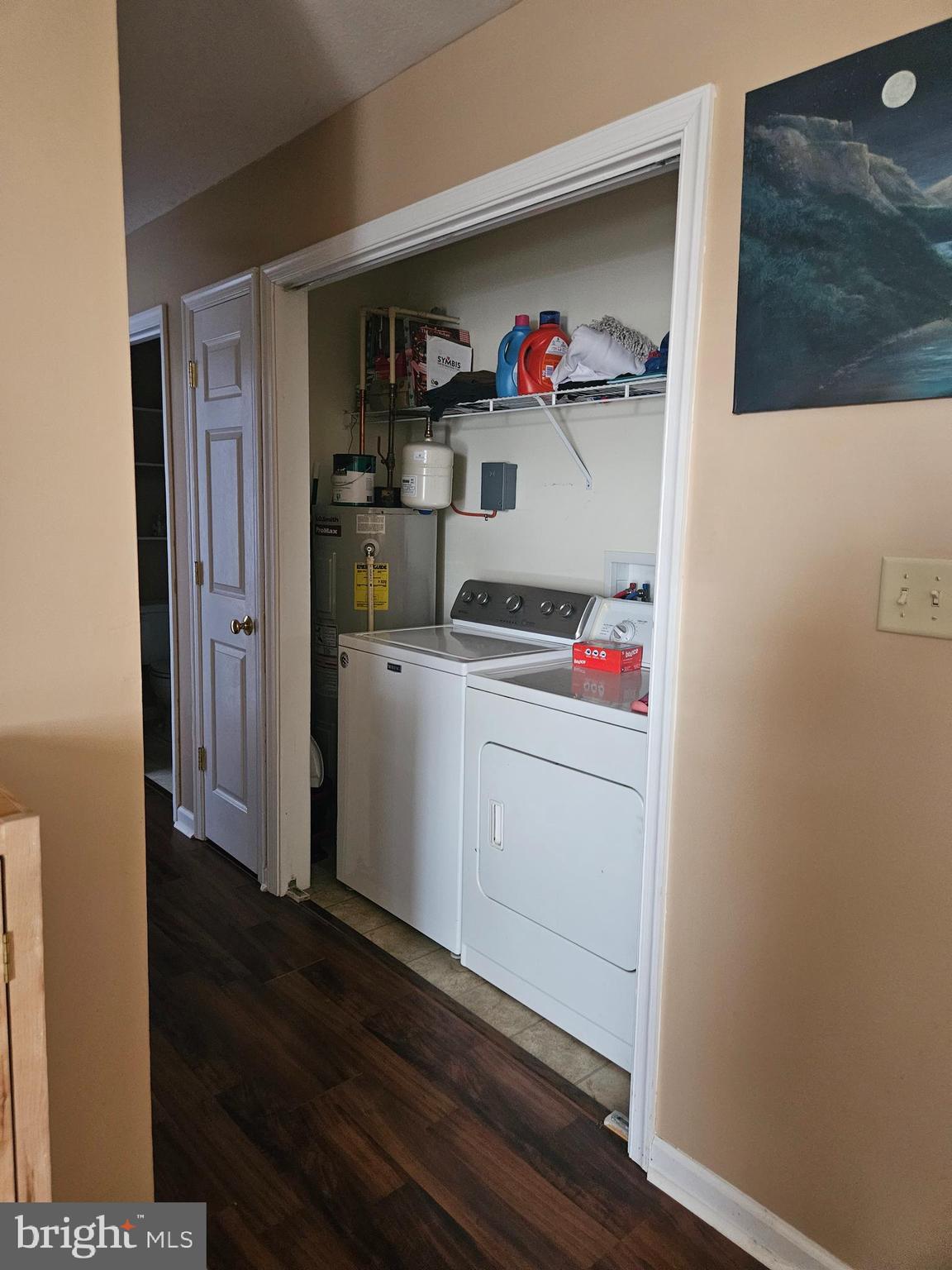 ELIZABETH STATION - Residential