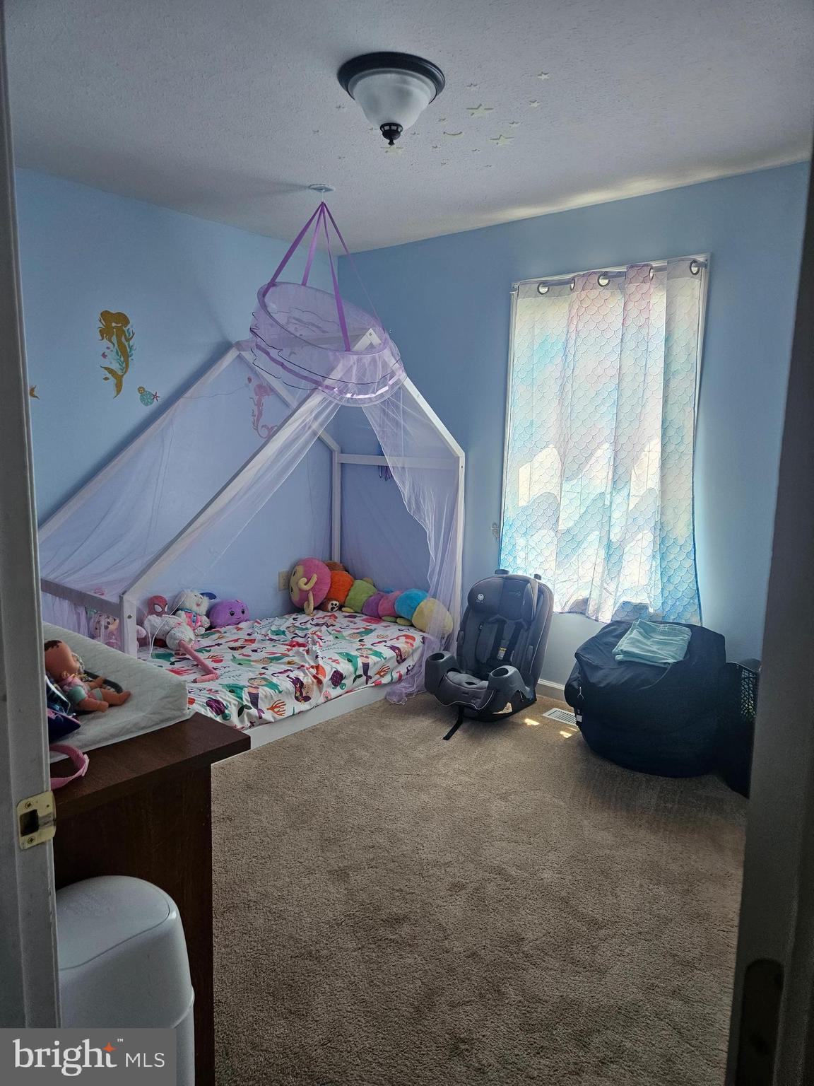 ELIZABETH STATION - Residential