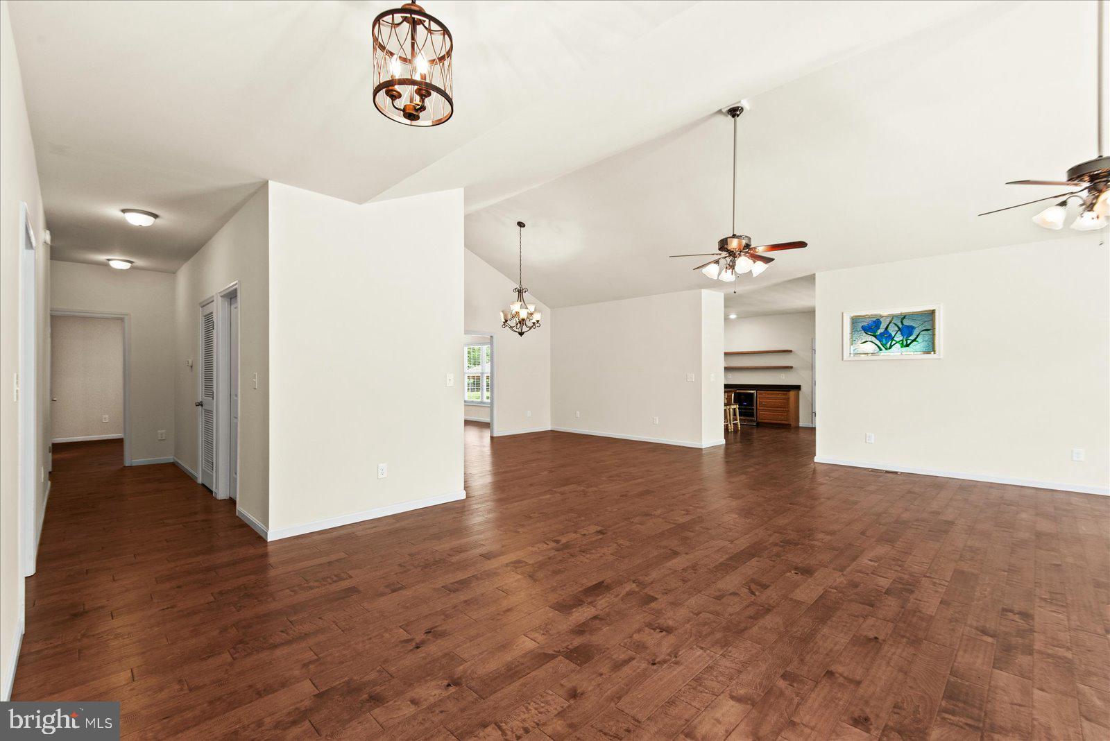 MT MORIAH ON THE POTOMAC - Residential