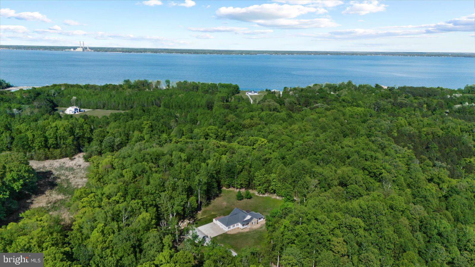 MT MORIAH ON THE POTOMAC - Residential