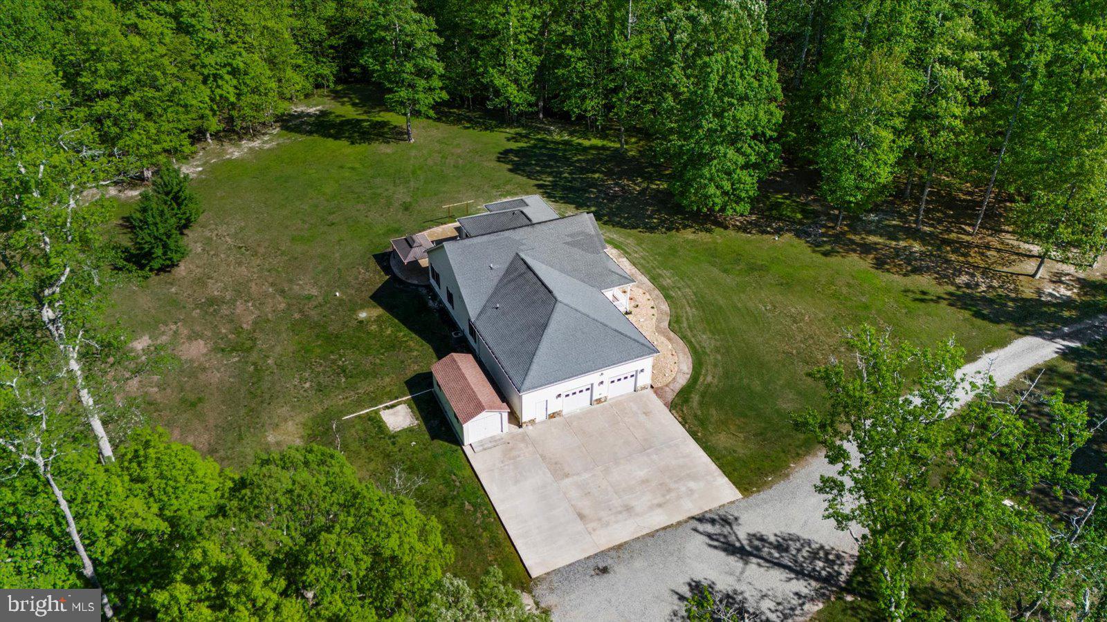 MT MORIAH ON THE POTOMAC - Residential