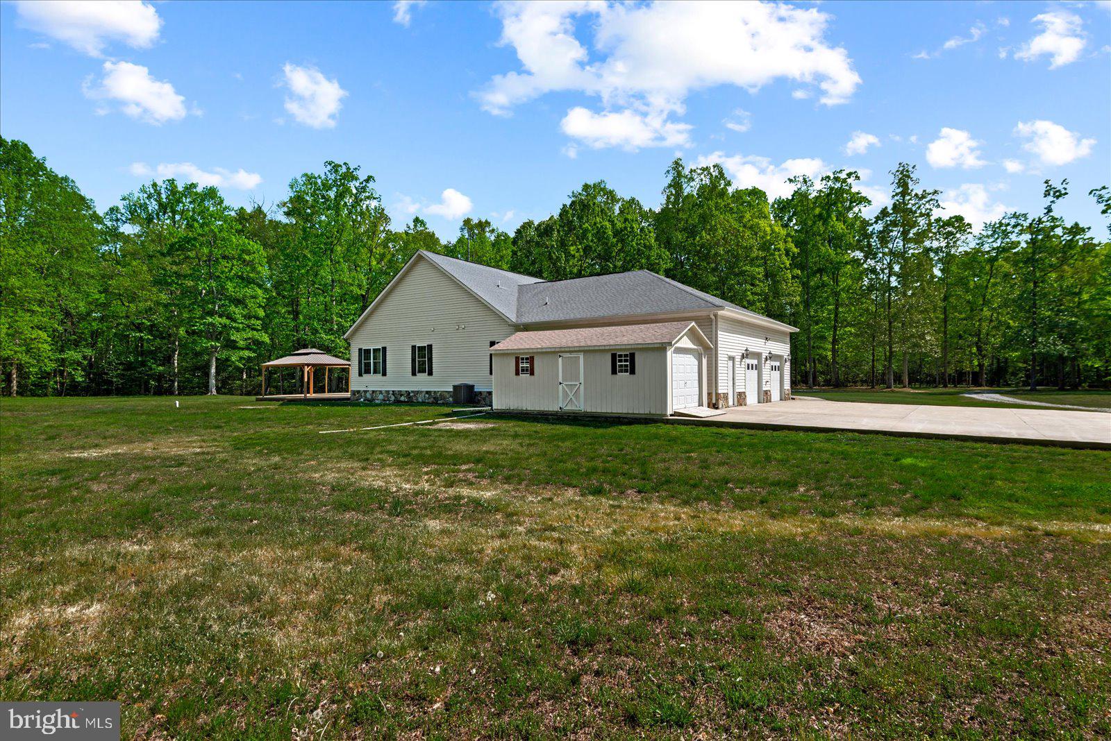MT MORIAH ON THE POTOMAC - Residential