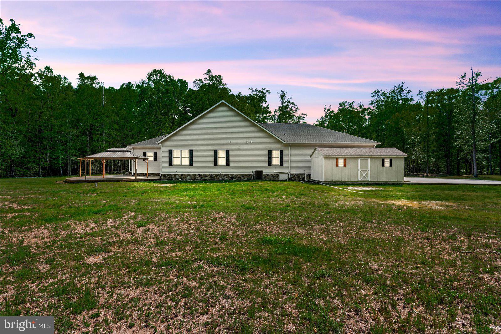 MT MORIAH ON THE POTOMAC - Residential