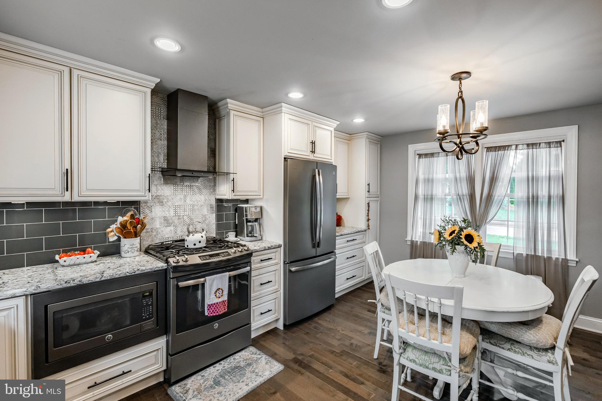 CHATHAM PARK - Residential