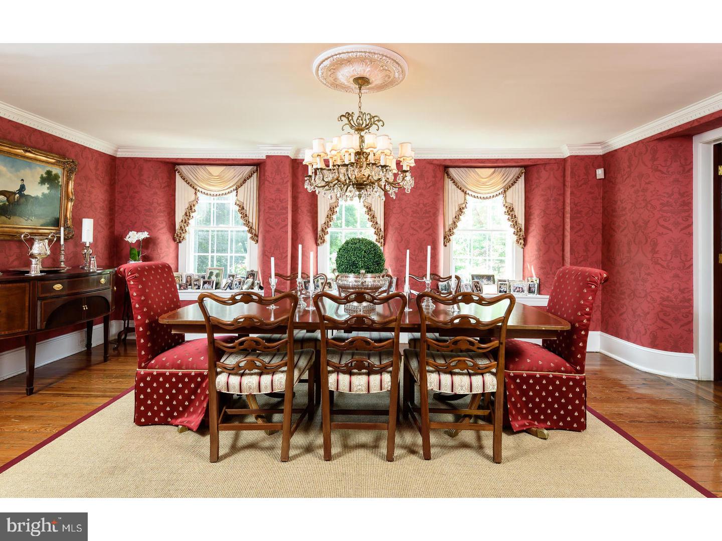 RADNOR HUNT - Residential