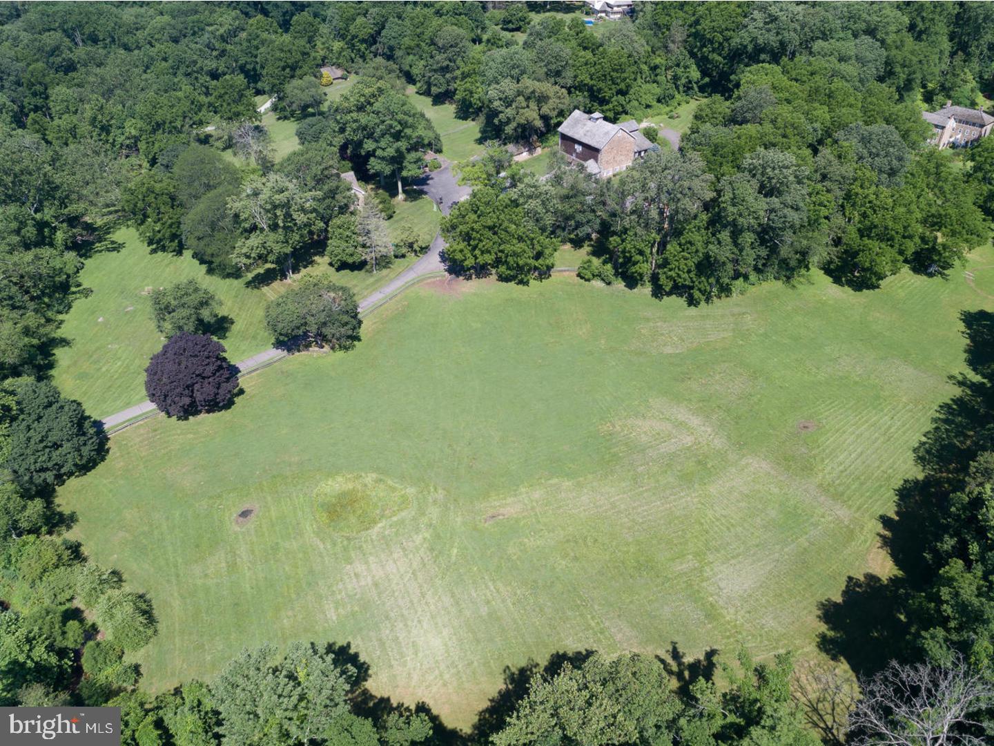 RADNOR HUNT - Residential