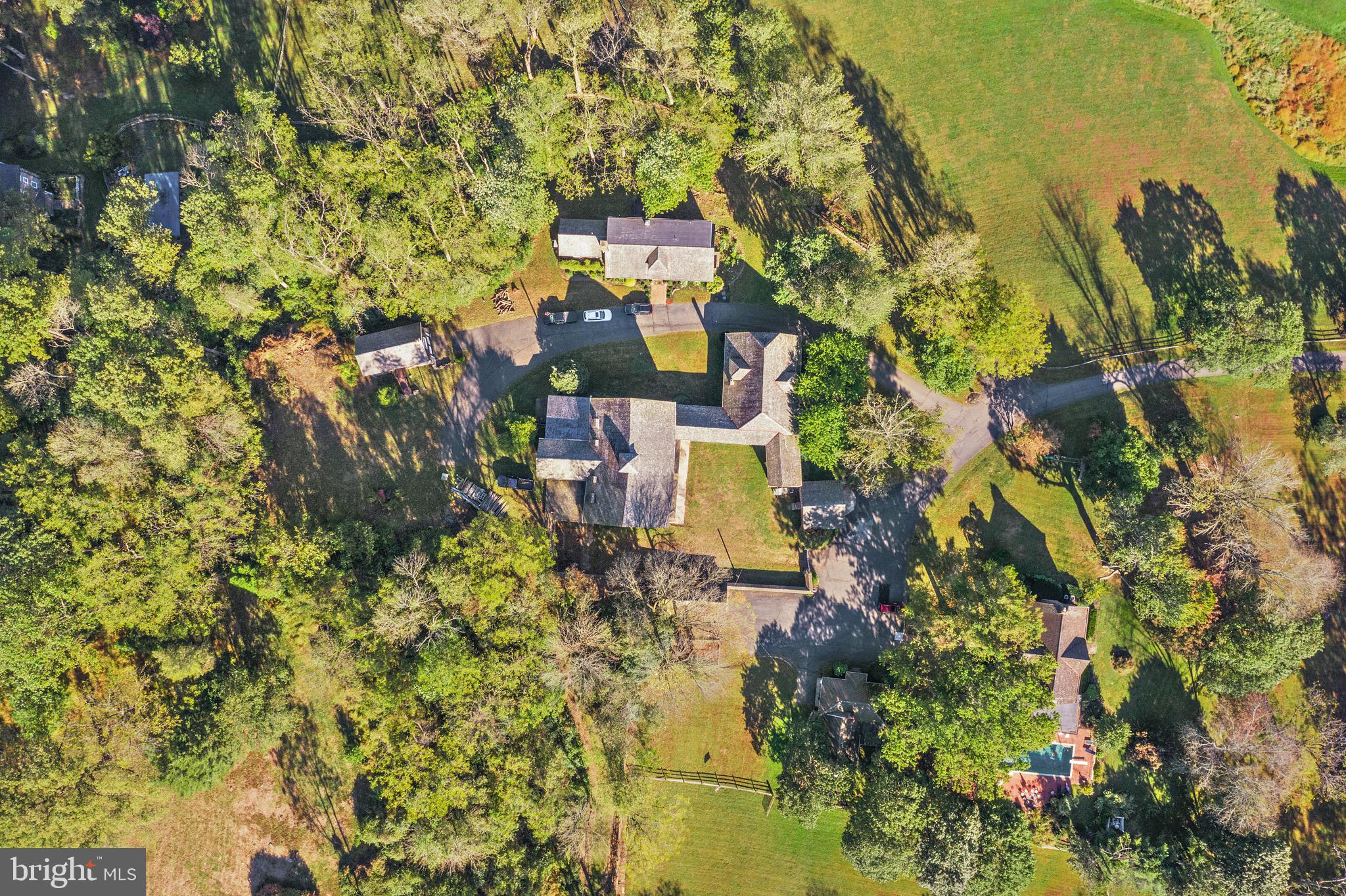 RADNOR HUNT - Residential