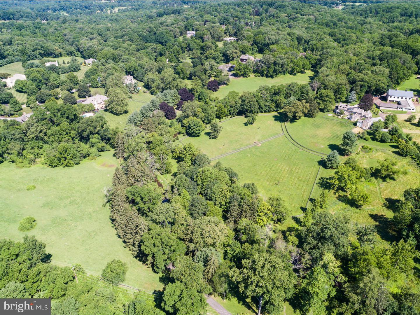 RADNOR HUNT - Residential